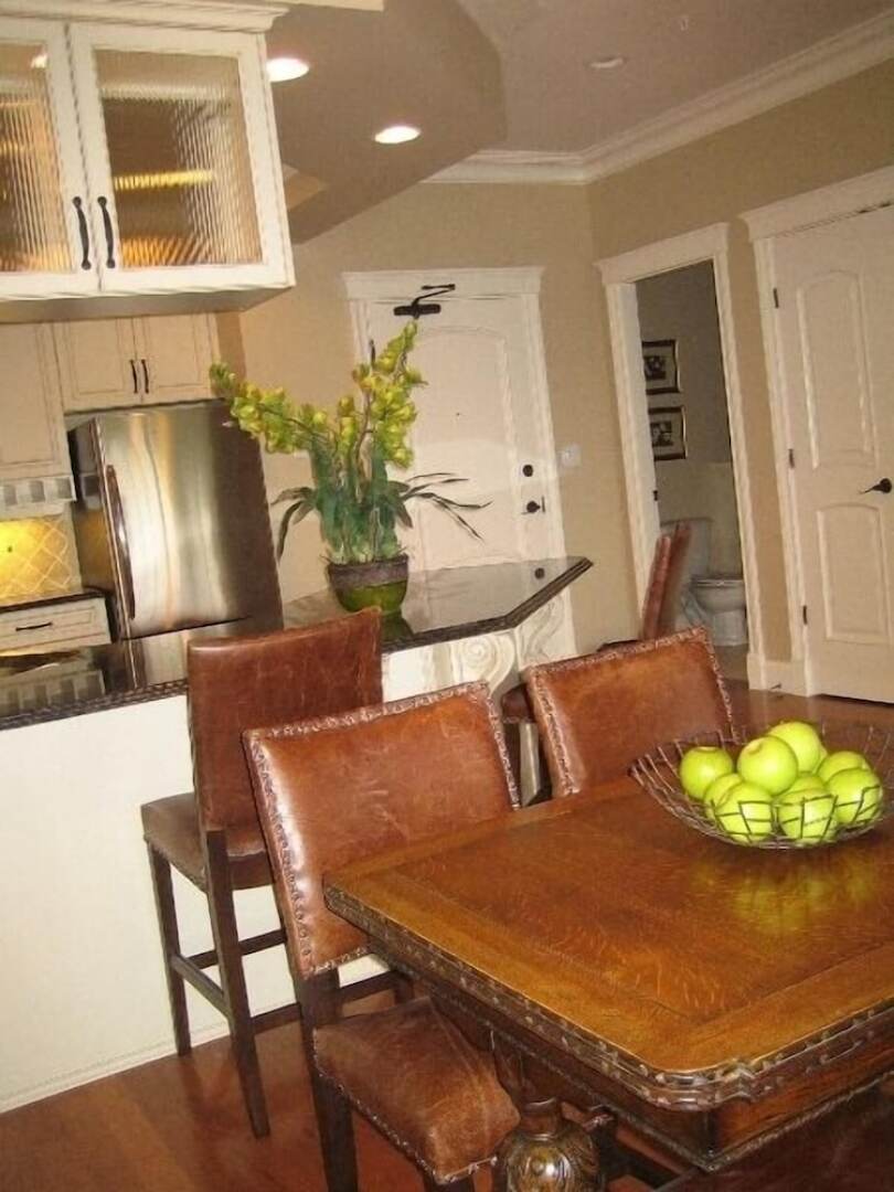 Crown Mansion Boutique Hotel & Villas