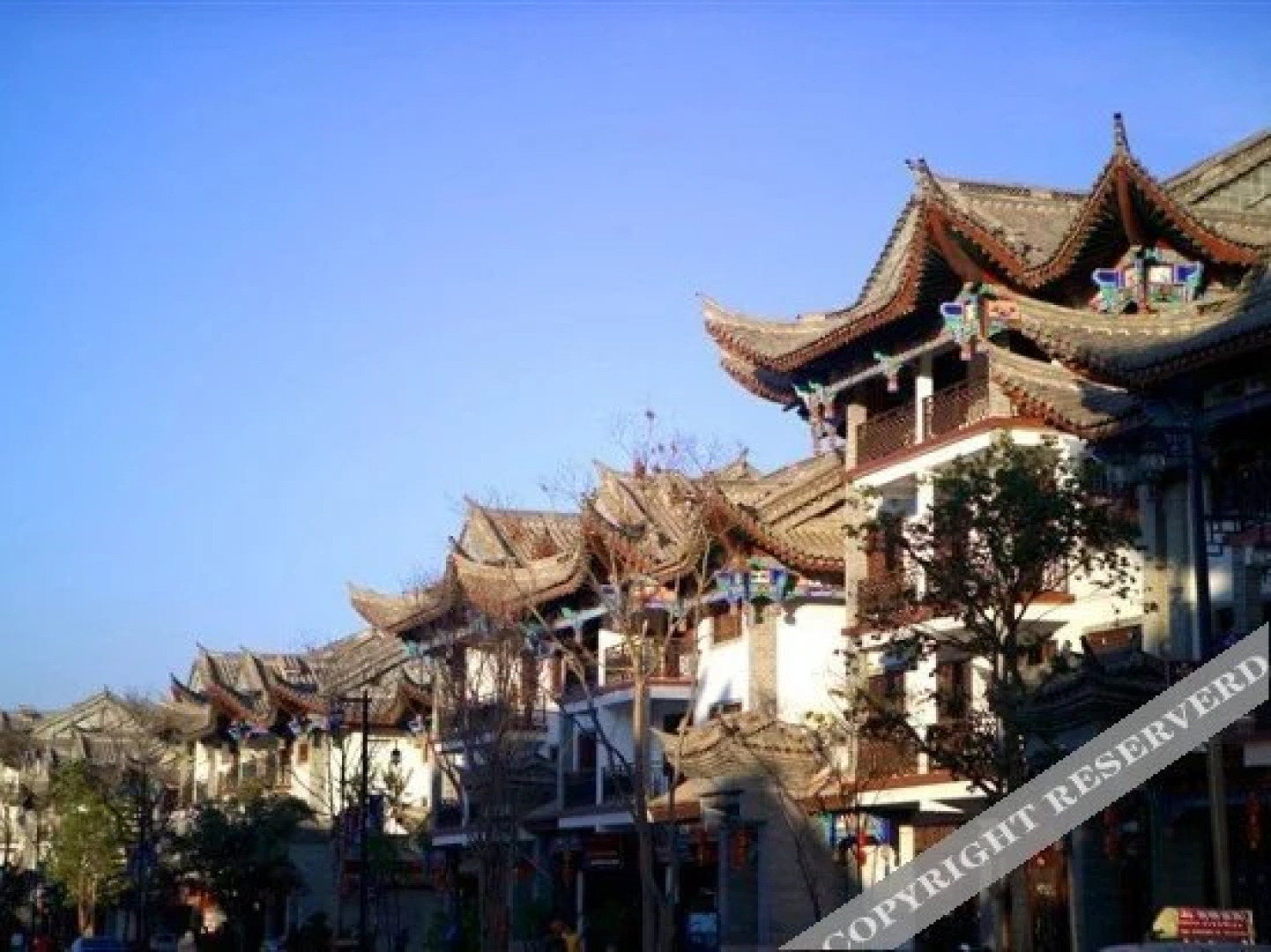 Yiren Old Town Hotel
