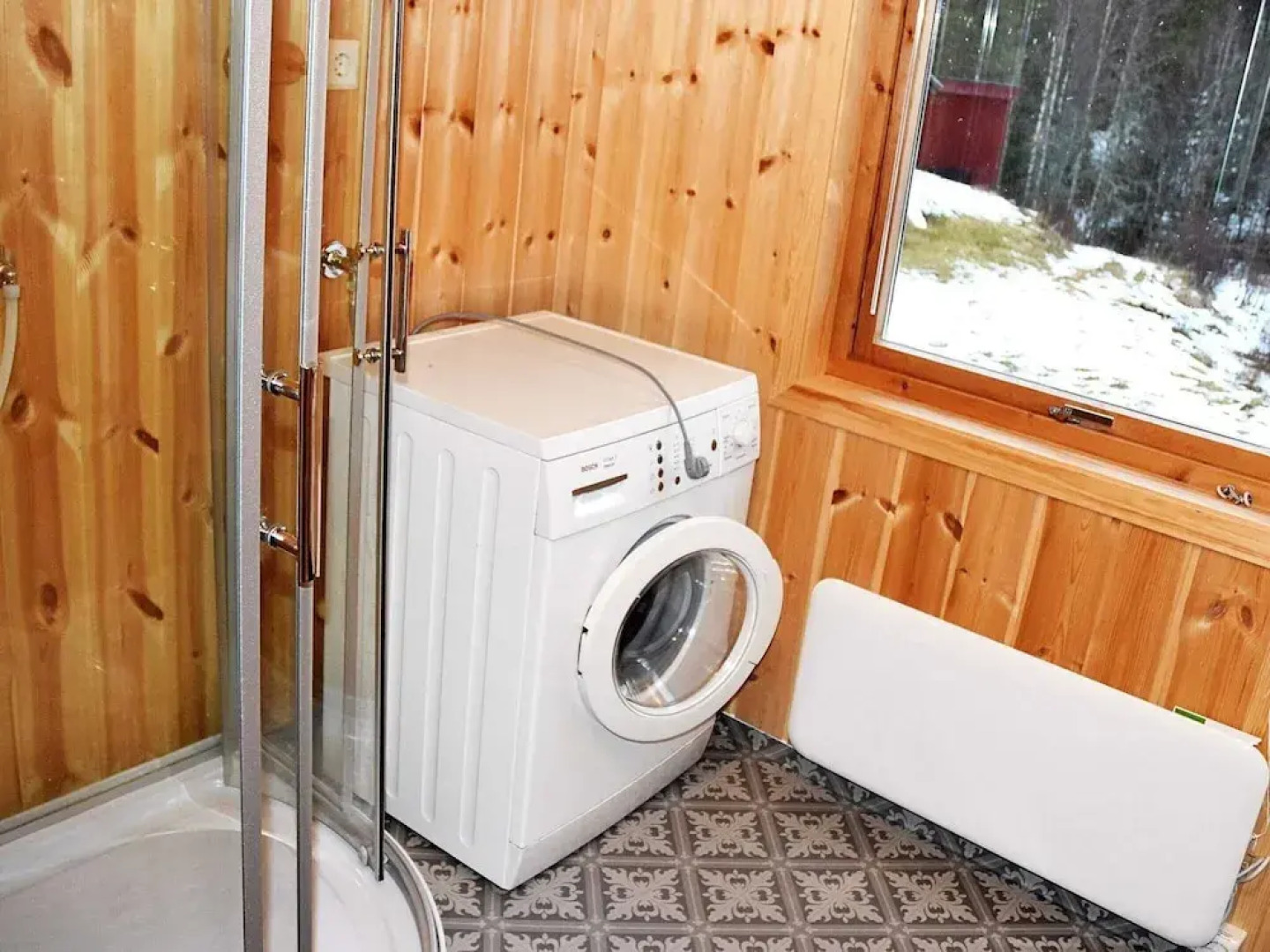 Secluded Mountain Retreat-by Traum