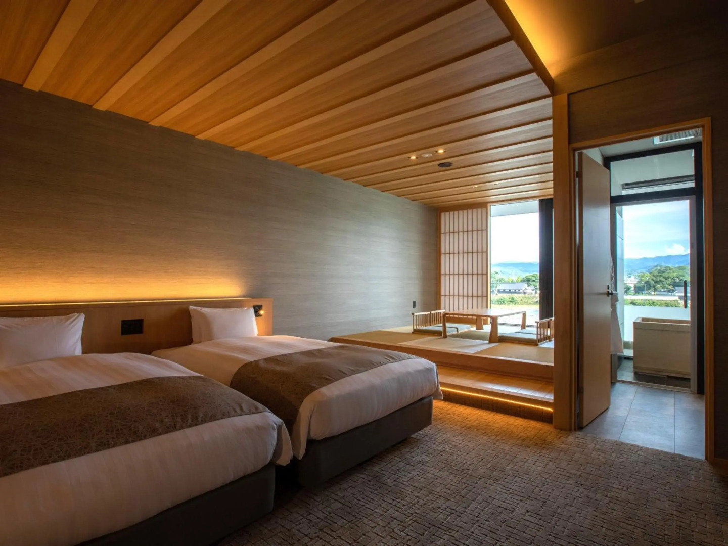 Hitoyoshi Onsen Nabeya