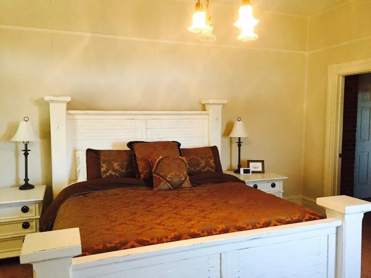 Lake Guntersville Bed and Breakfast