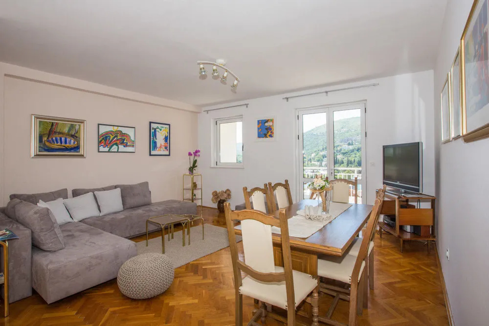 Apartment Panorama Rozat