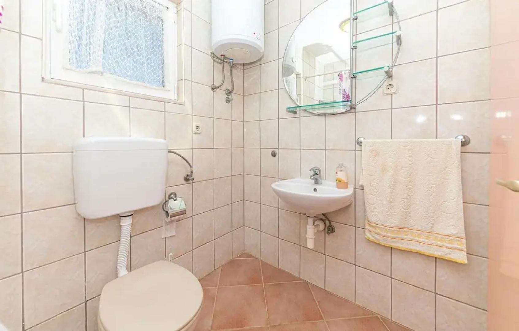 Nice Home in Drvenik Mali With Wifi and 2 Bedrooms