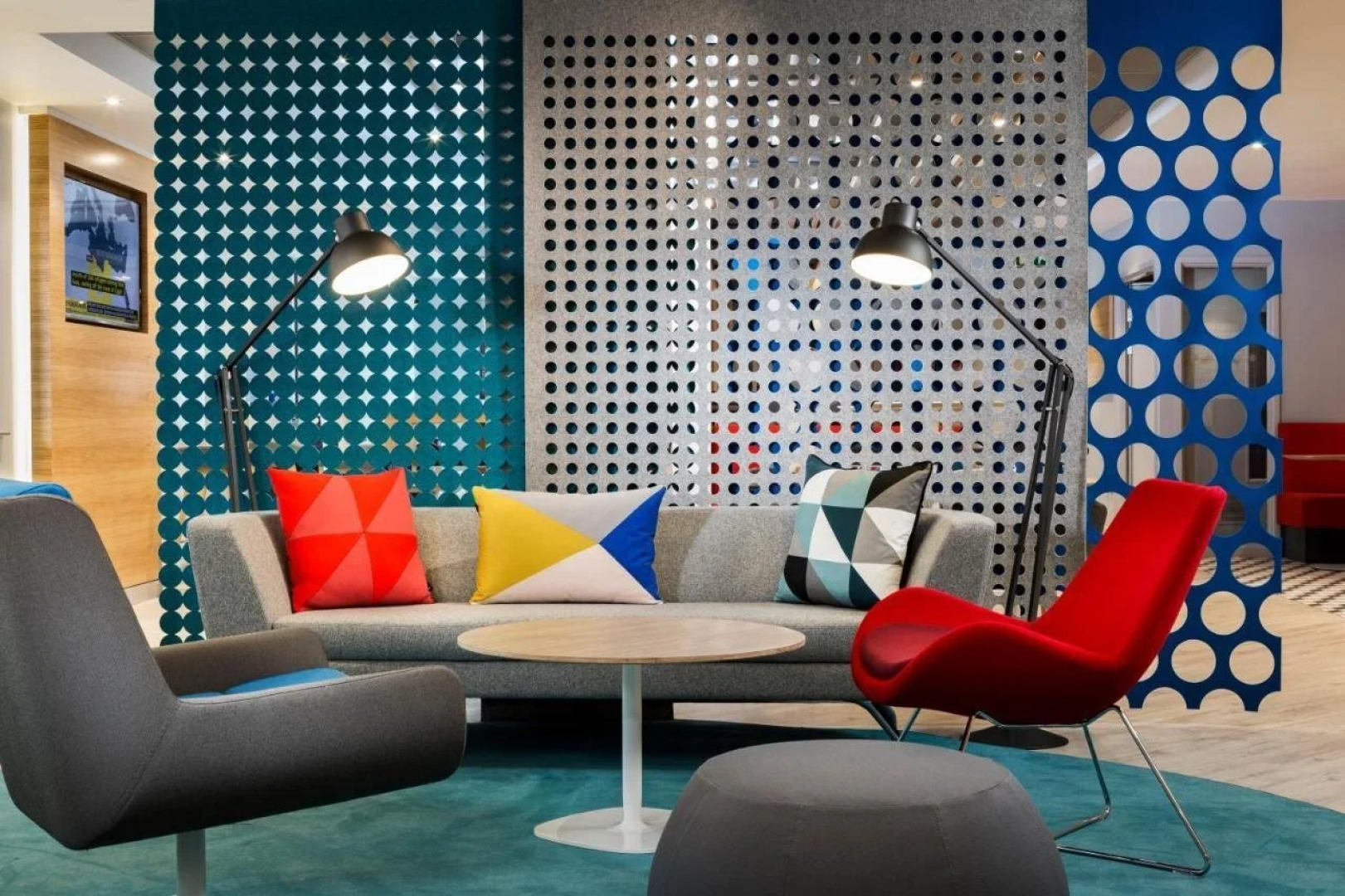 Holiday Inn Express Cambridge West Cambourne by IHG