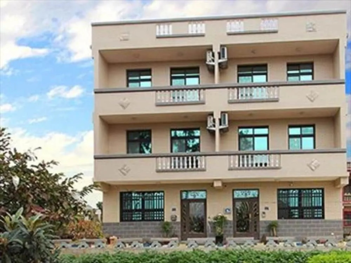 Travel Bird Bed And Breakfast