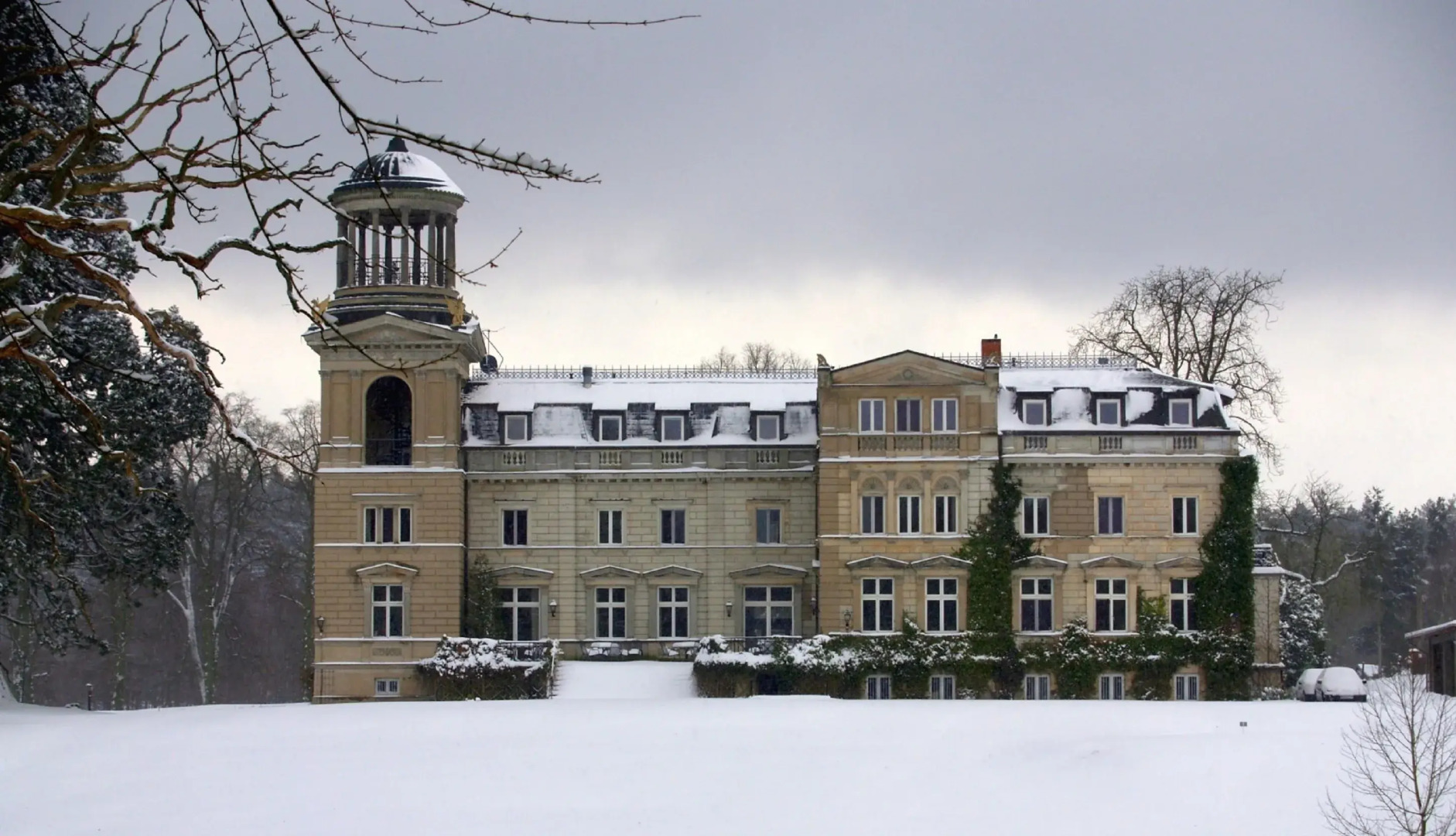 Schloss mit Park Kaarz