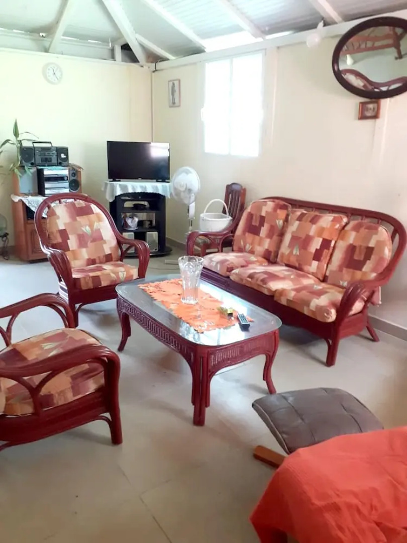 House With one Bedroom in Petit Bourg, With Furnished Garden and Wifi