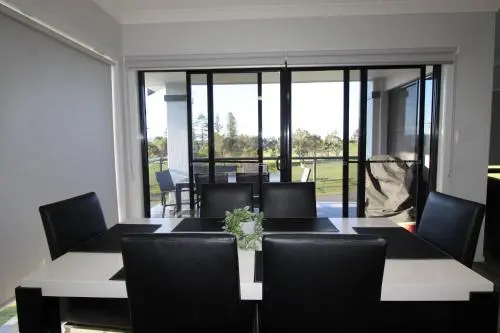 Dolphin Court 1 1 Gowing Street