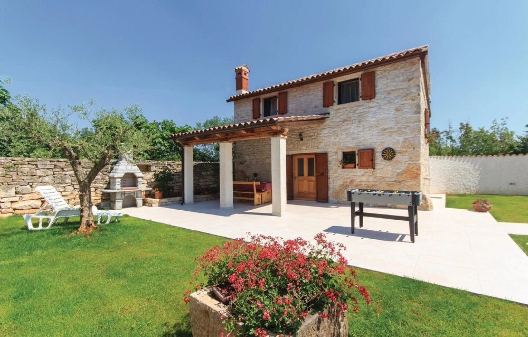 Stunning Home in Filipana With Wifi and 2 Bedrooms