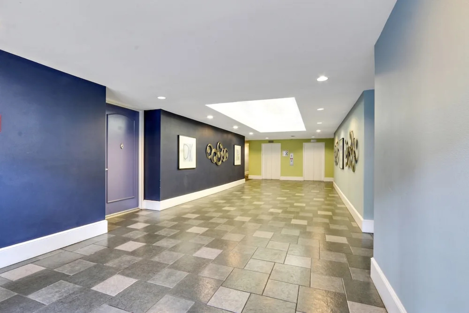 Global Luxury Suites at Via Marina