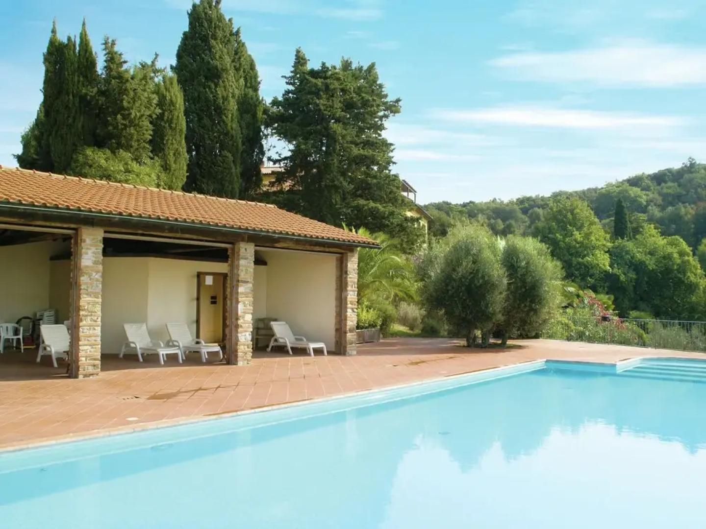 Cosy Apartment on Spacious Agriturismo, Near Beach and Culture