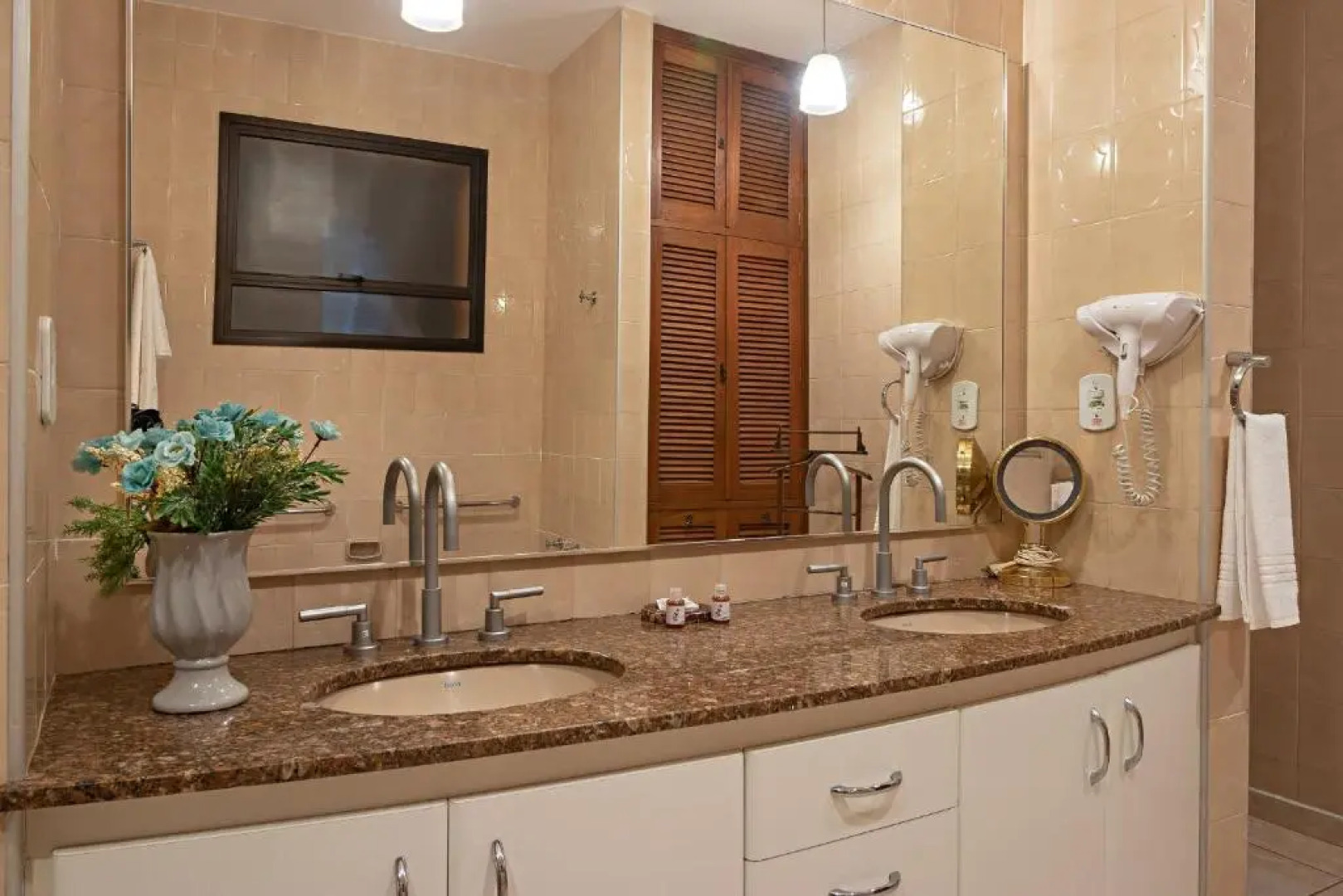 Santa Eliza Eco Resort