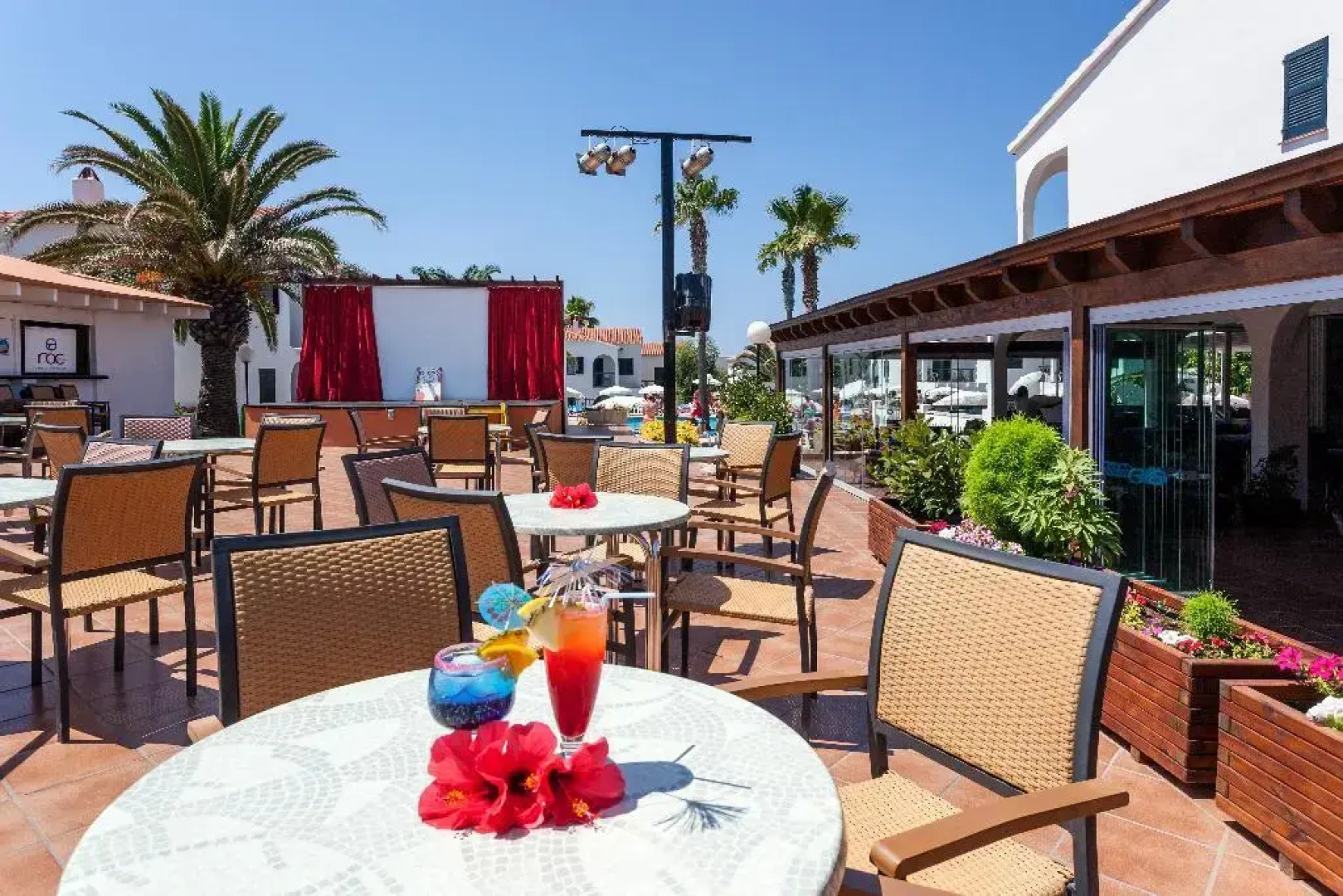 Apartamentos Roc Oasis Park