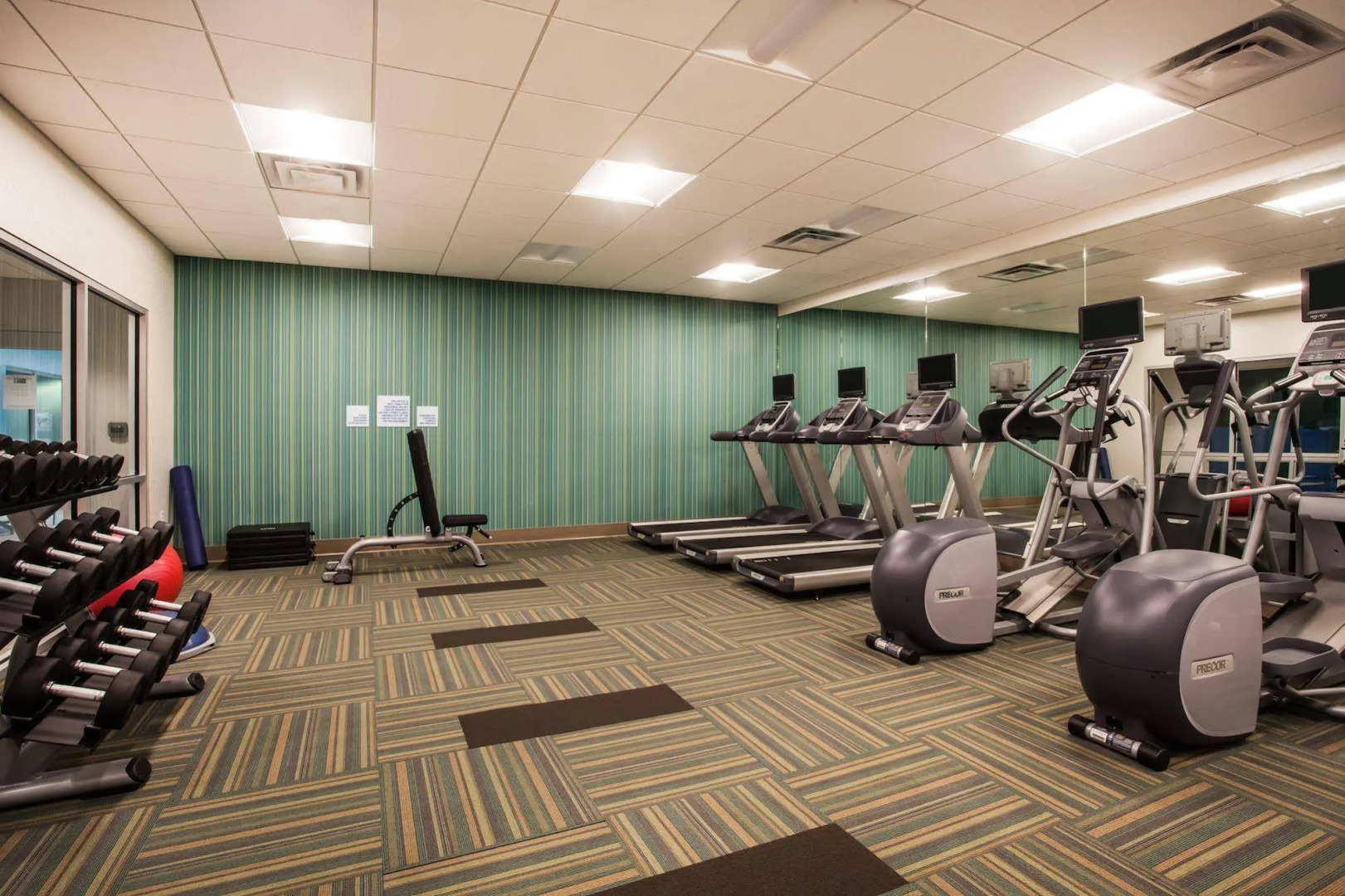 Holiday Inn Express Queensbury - Lake George Area by IHG
