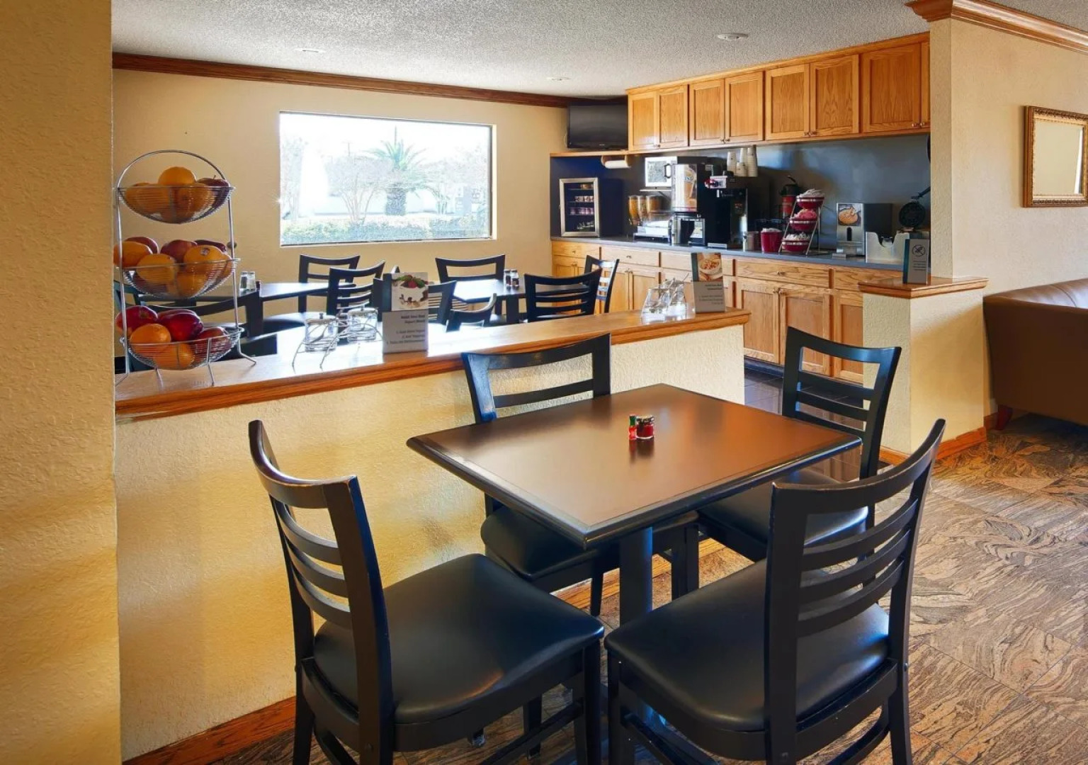 Deluxe Inn & Suites Morgan City