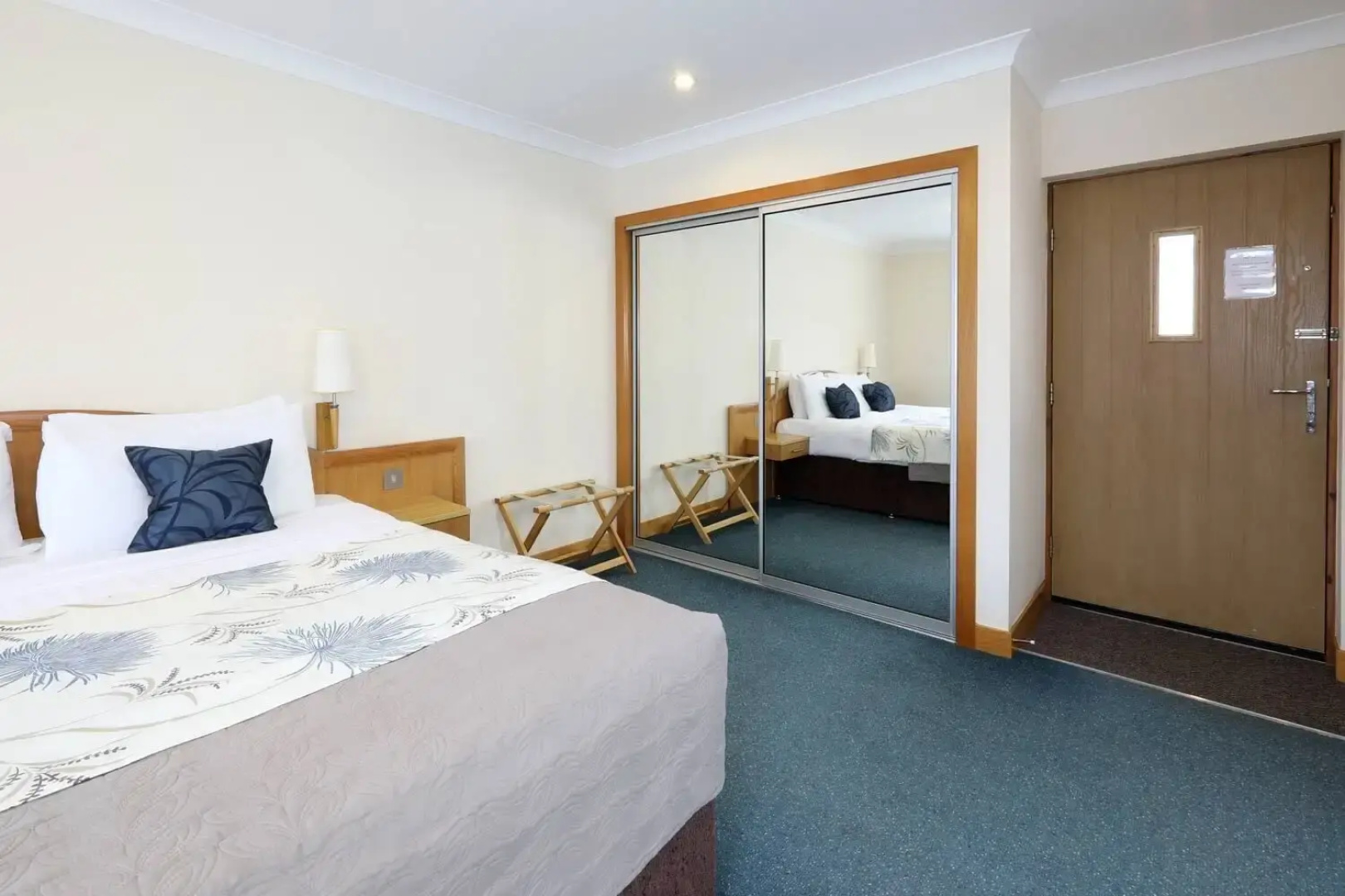 Woodland Bay Hotel