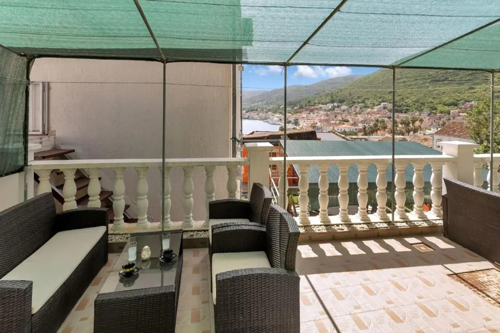 Apartments & Rooms Safić