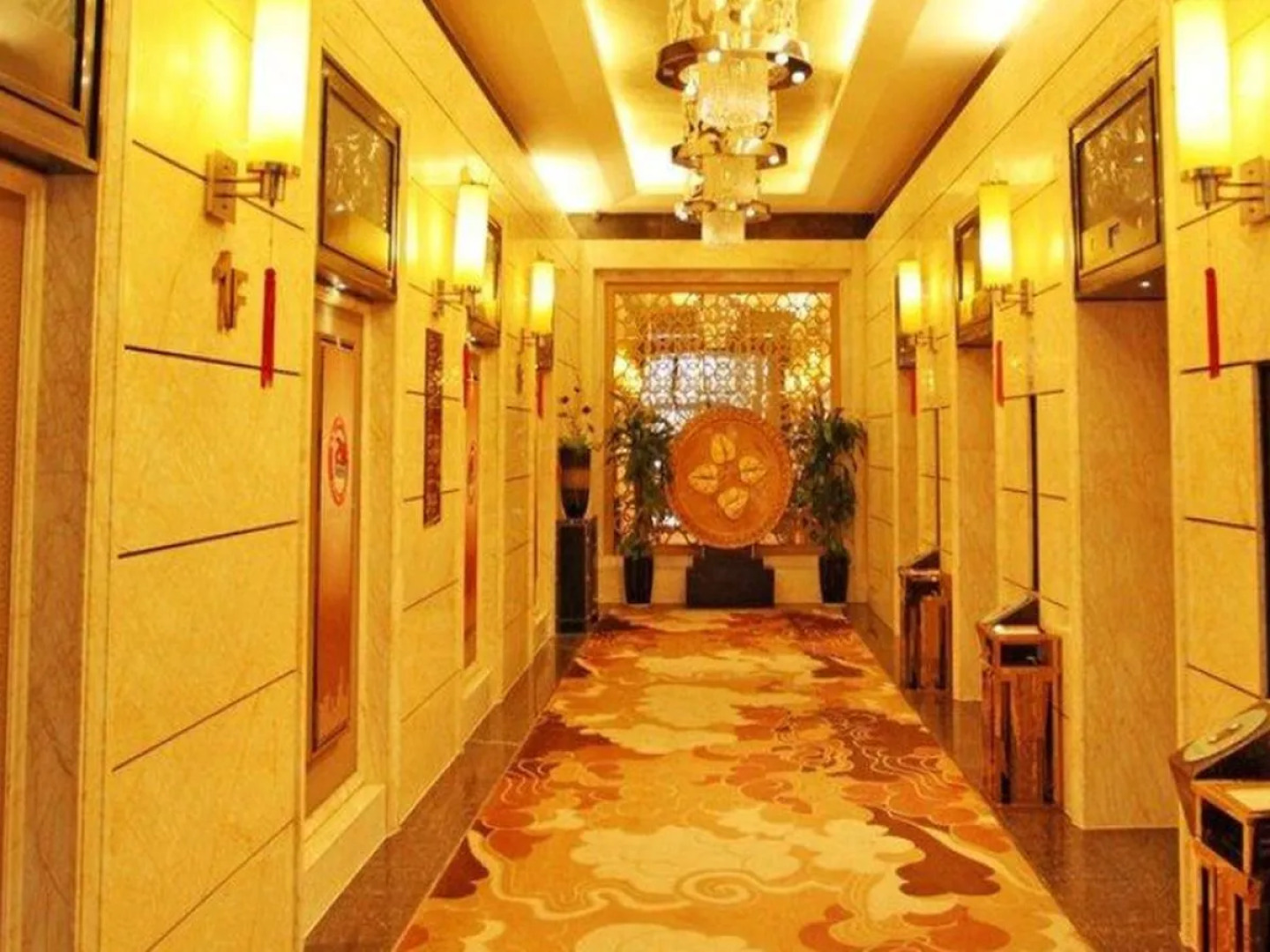 Fortune International Hotel