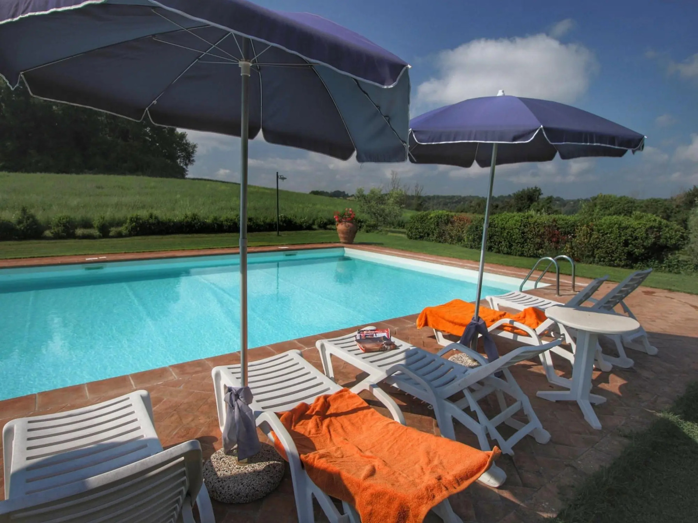 Farmhouse in Proceno With Pool and Hill Views