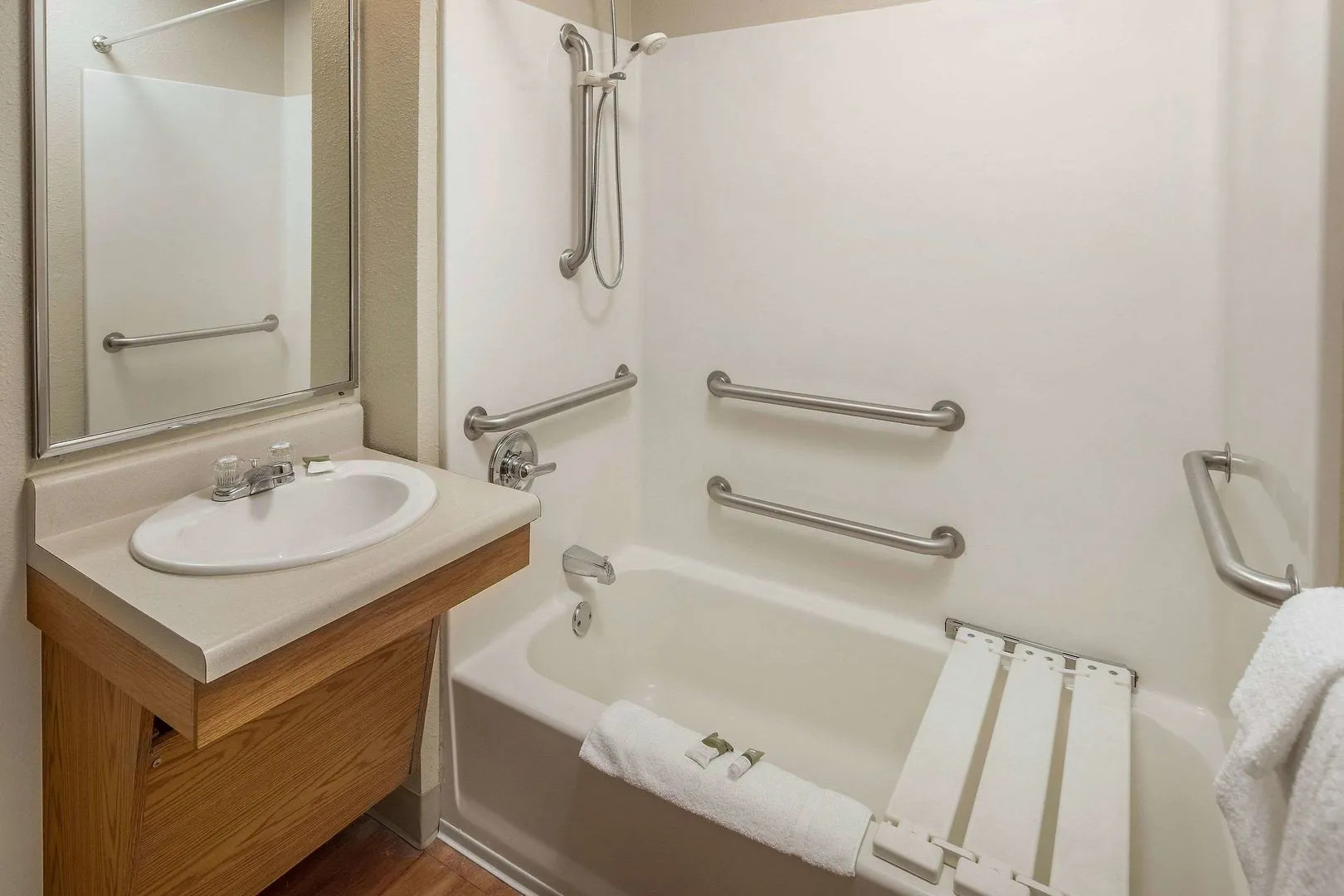 Extended Stay America Select Suites - Jackson - South
