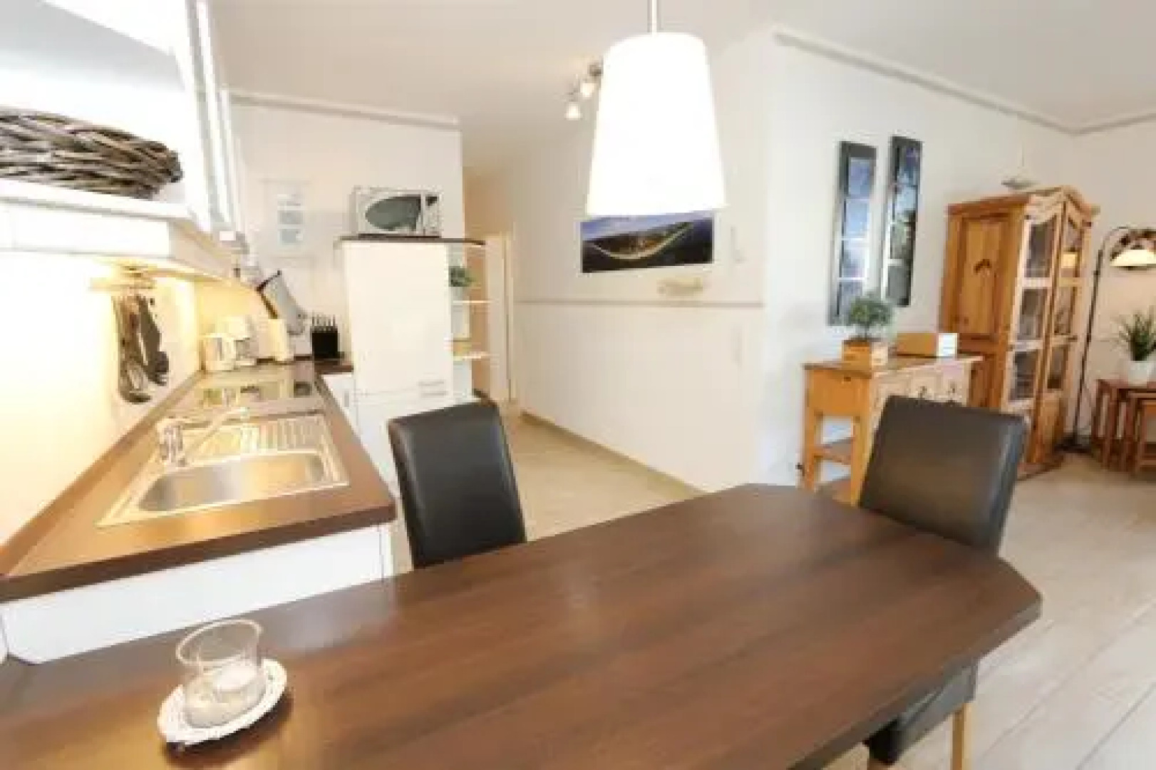 Kurparkresidenz Baabe - Ferienwohnung Meeresgarten mit Terrasse