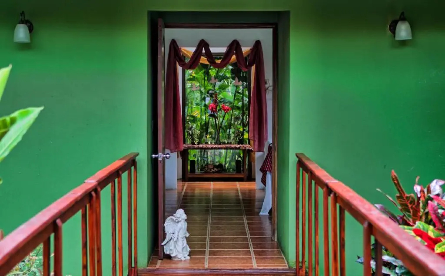 Hotel Mountain Paradise