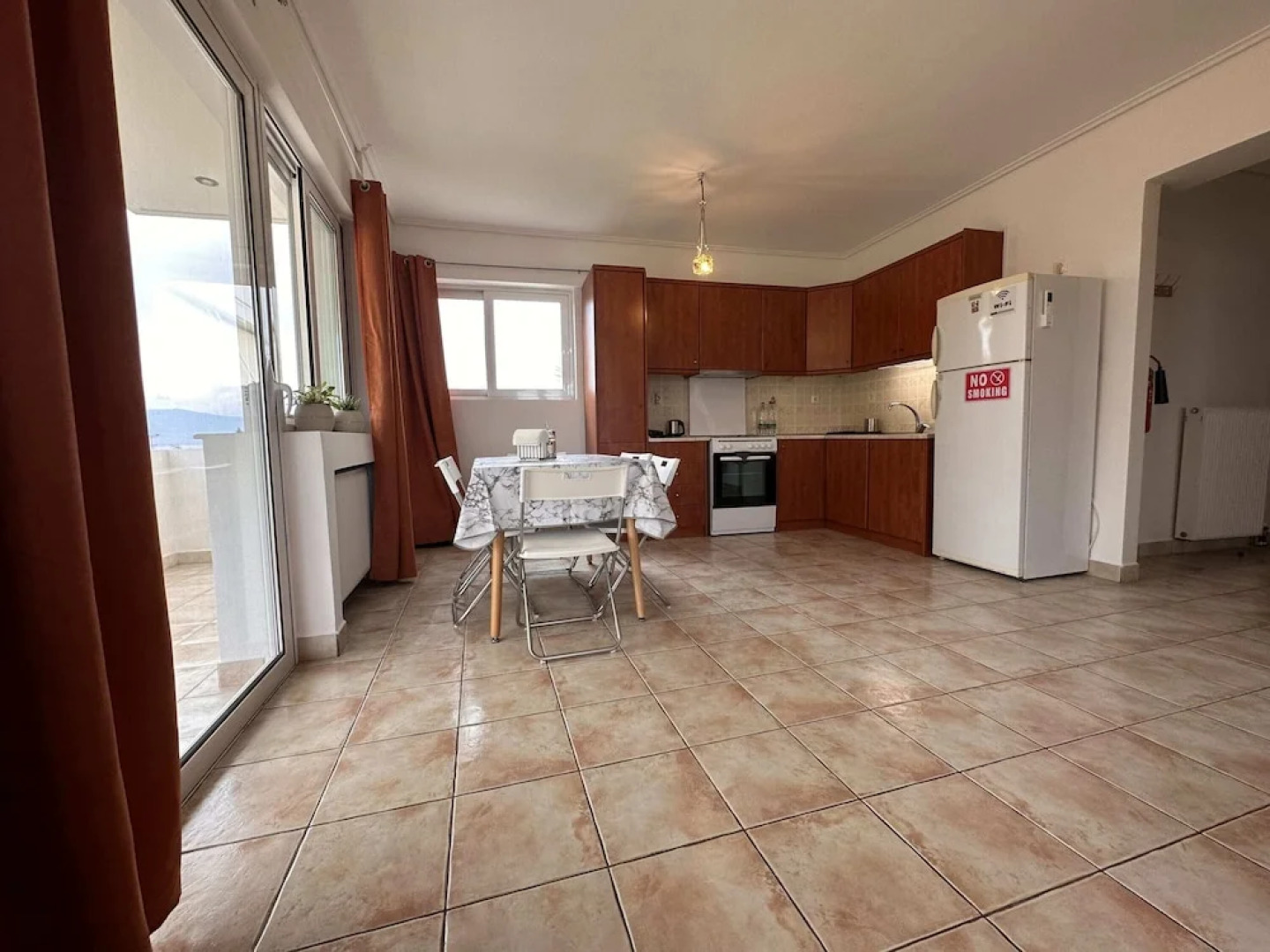 VerGian Brand New Apt at Agioi Theodoroi