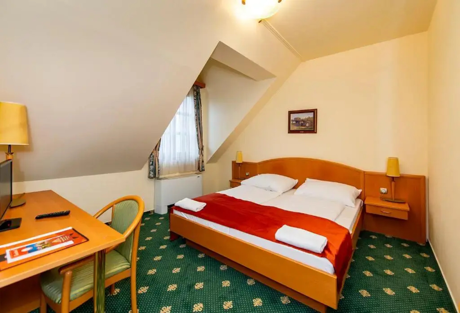 Gastland M0 Hotel & Conference Center