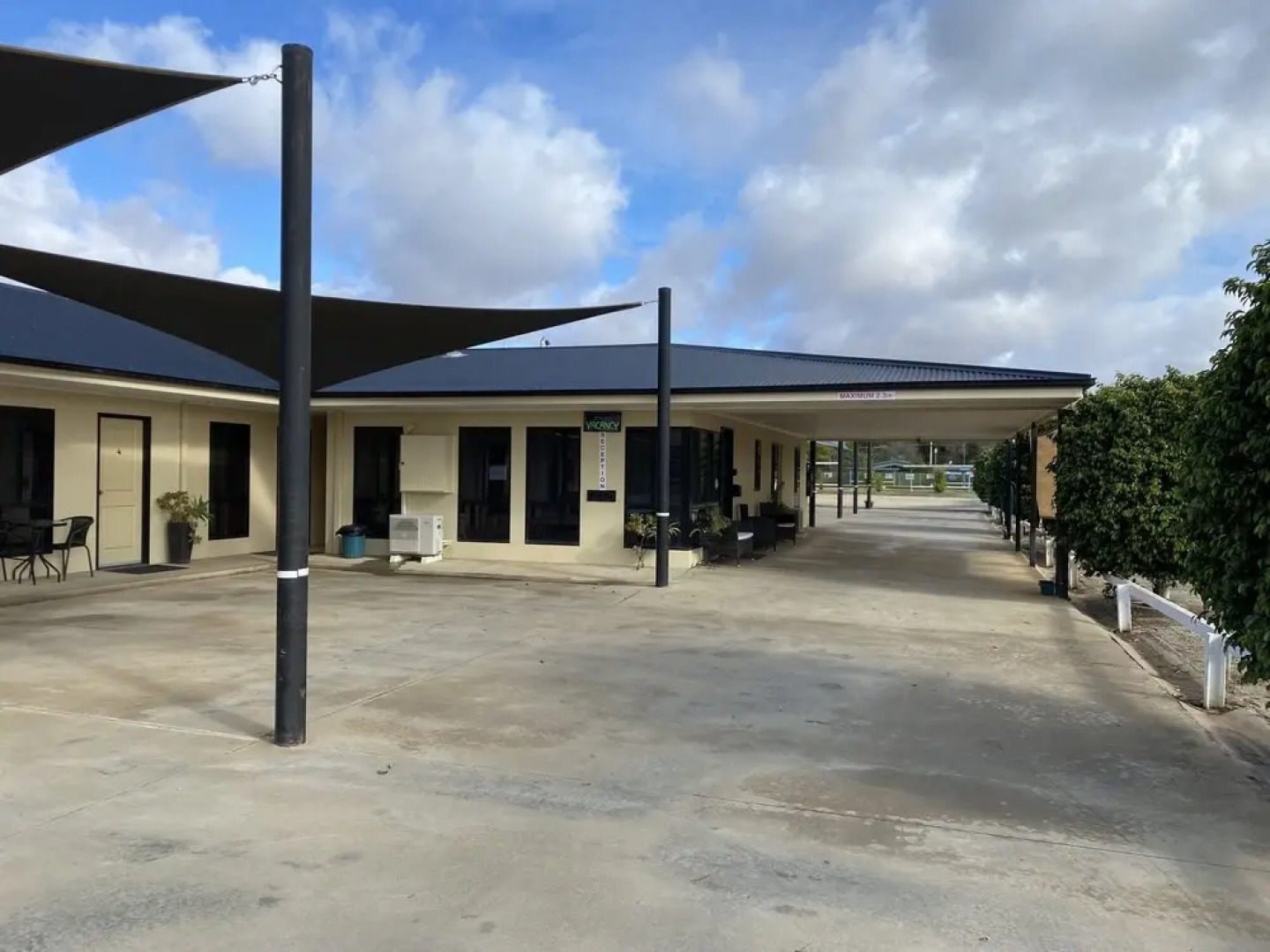 Balranald Club Motel