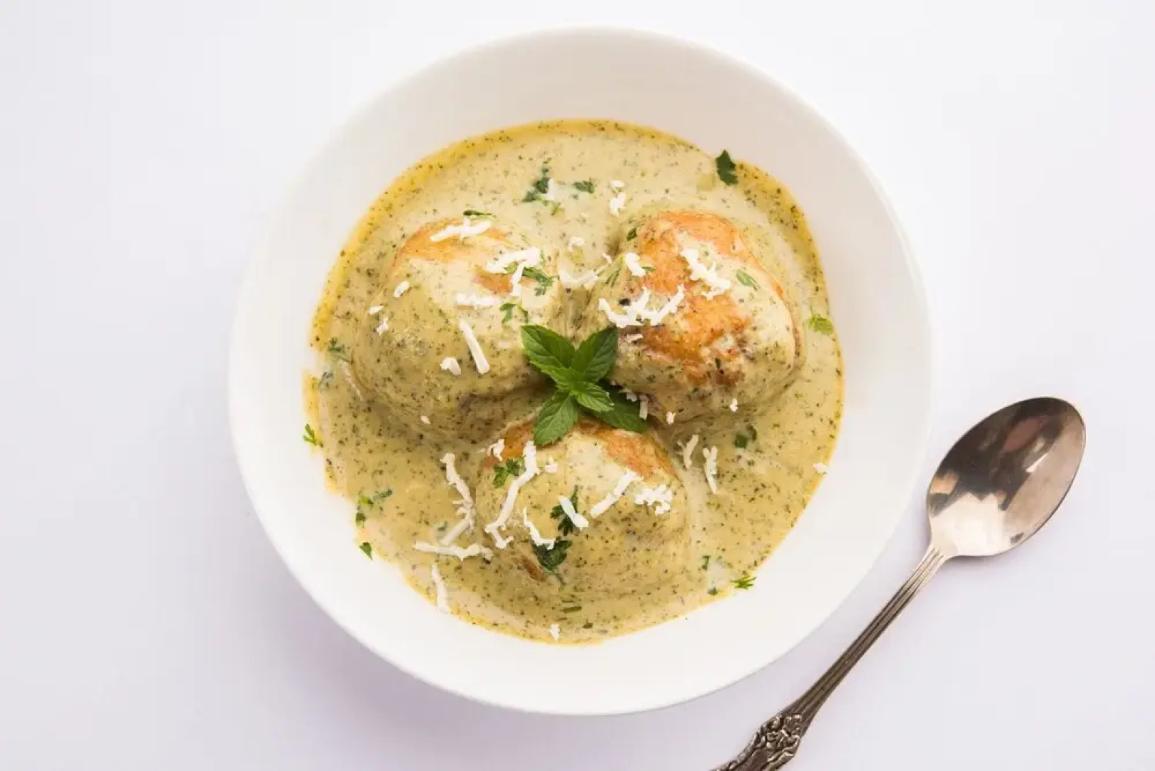 OYO 27783 Hotel Rajmahal Inn