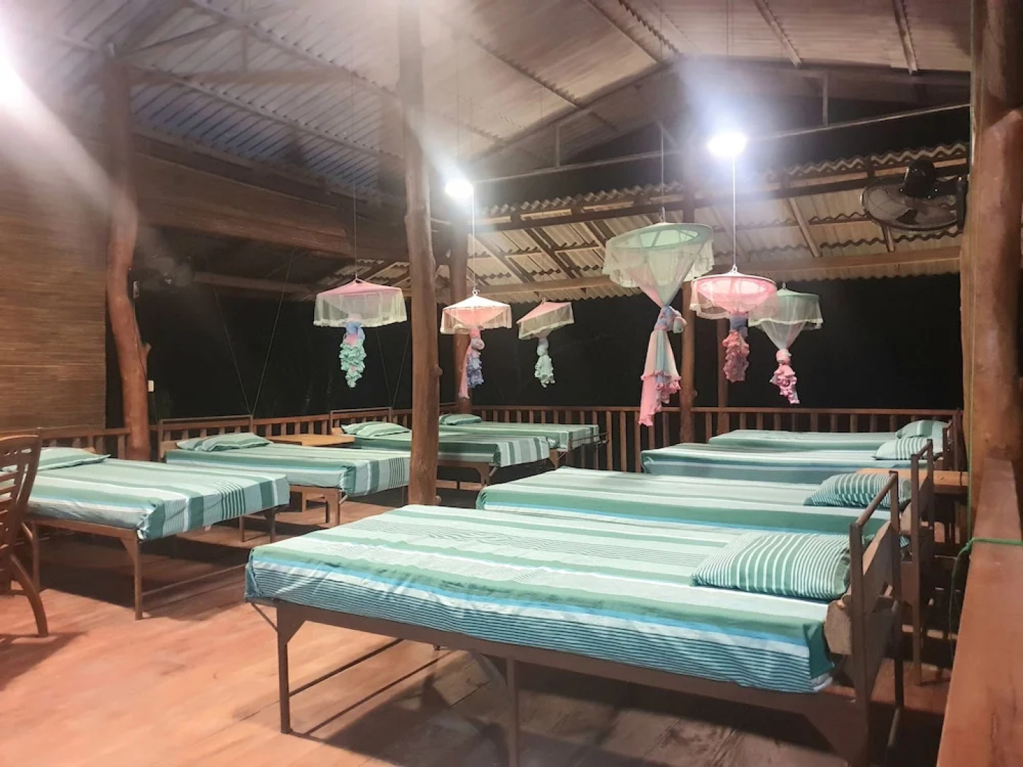 Jungle House Udawalawe Holiday Lodge