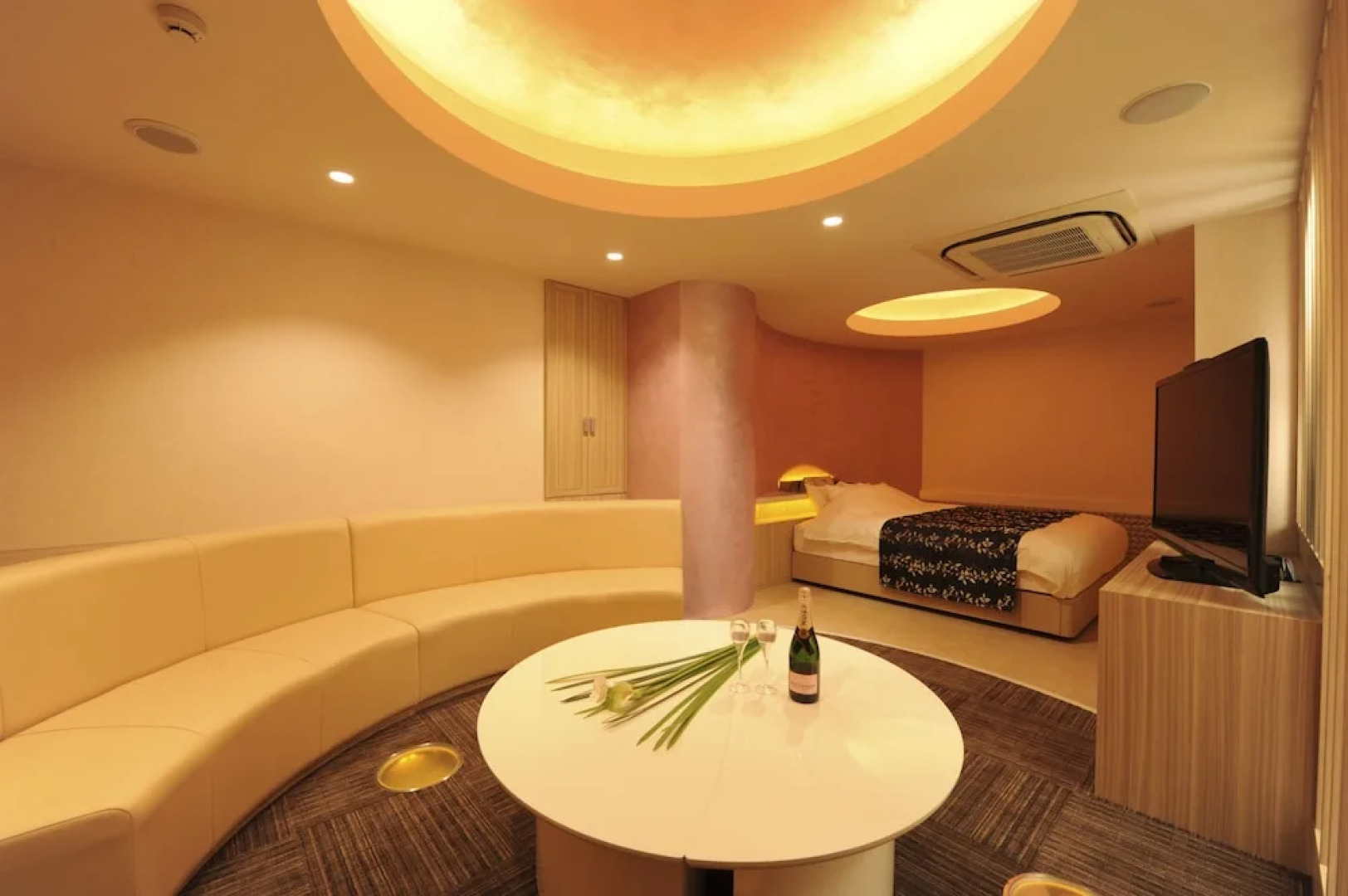 HOTEL IRIS - Adult Only