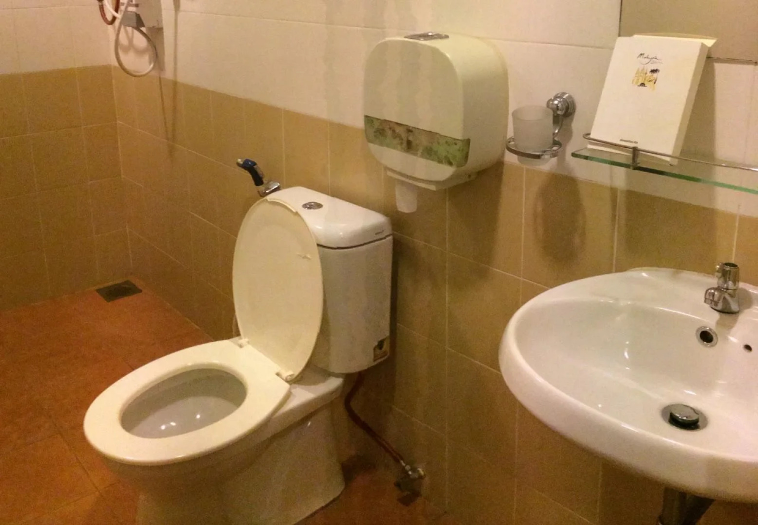 Grand Far East Hotel