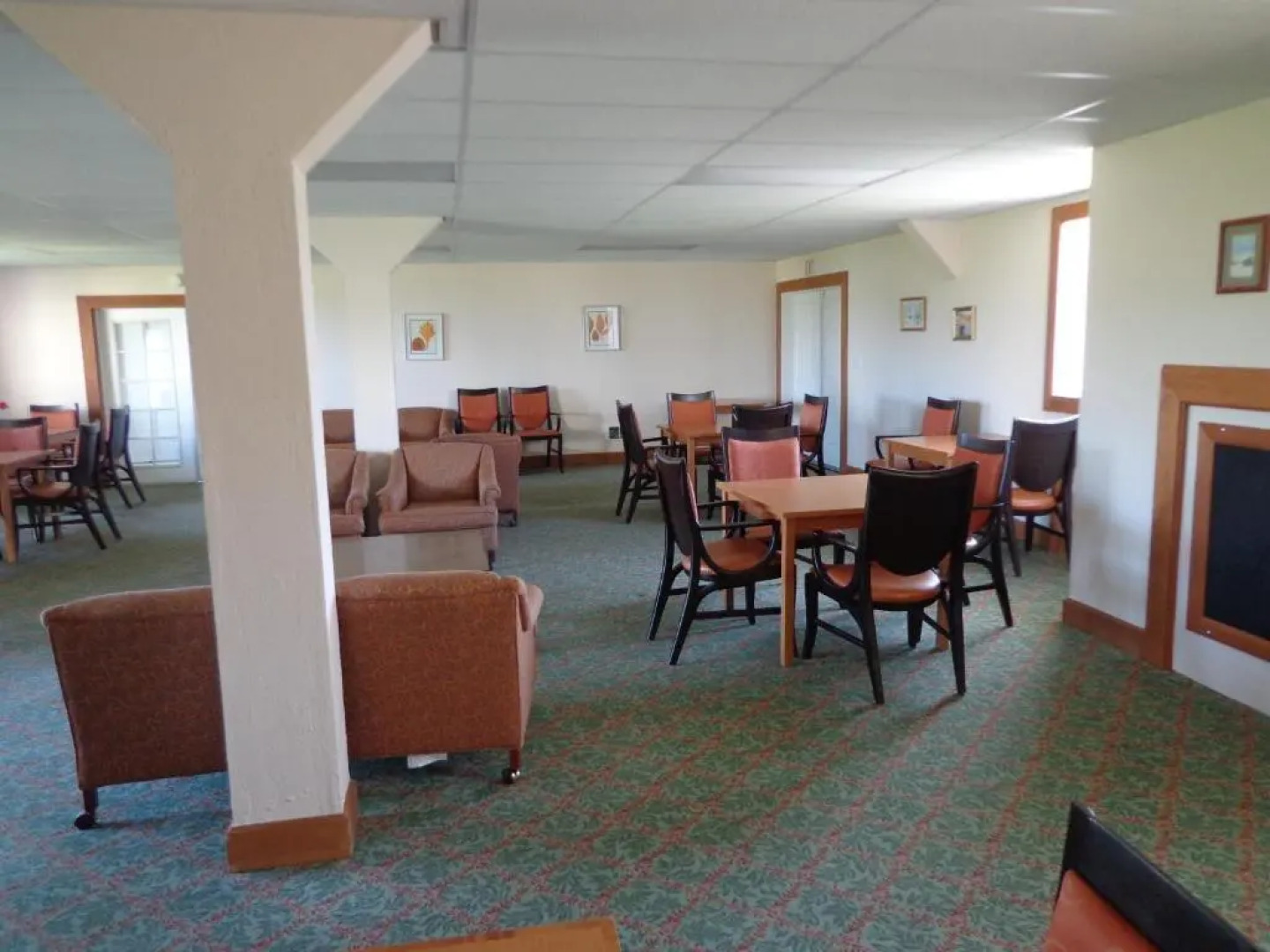 Ocean Shores Inn & Suites