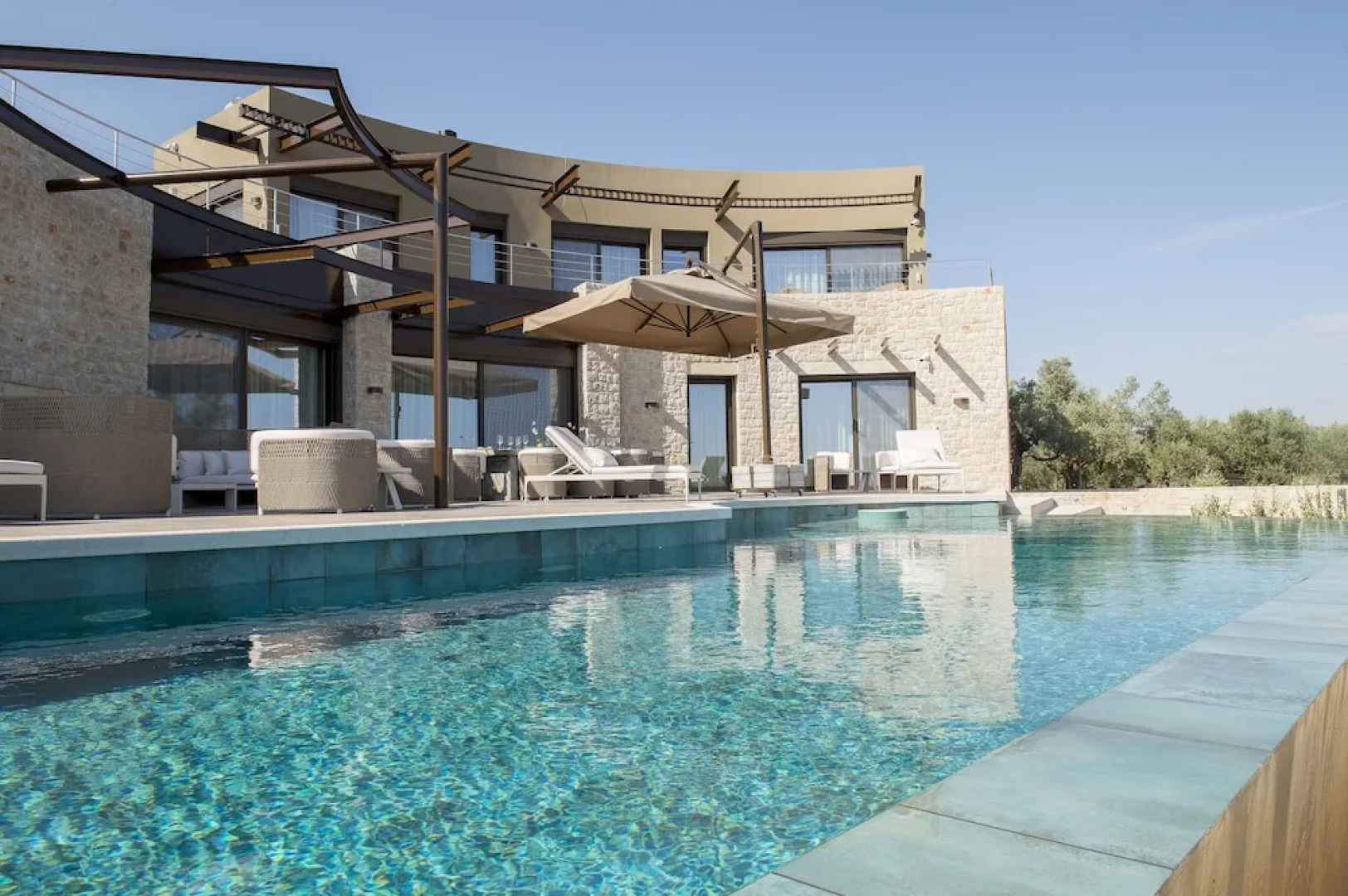 Luxury Villa The Olive Retreat
