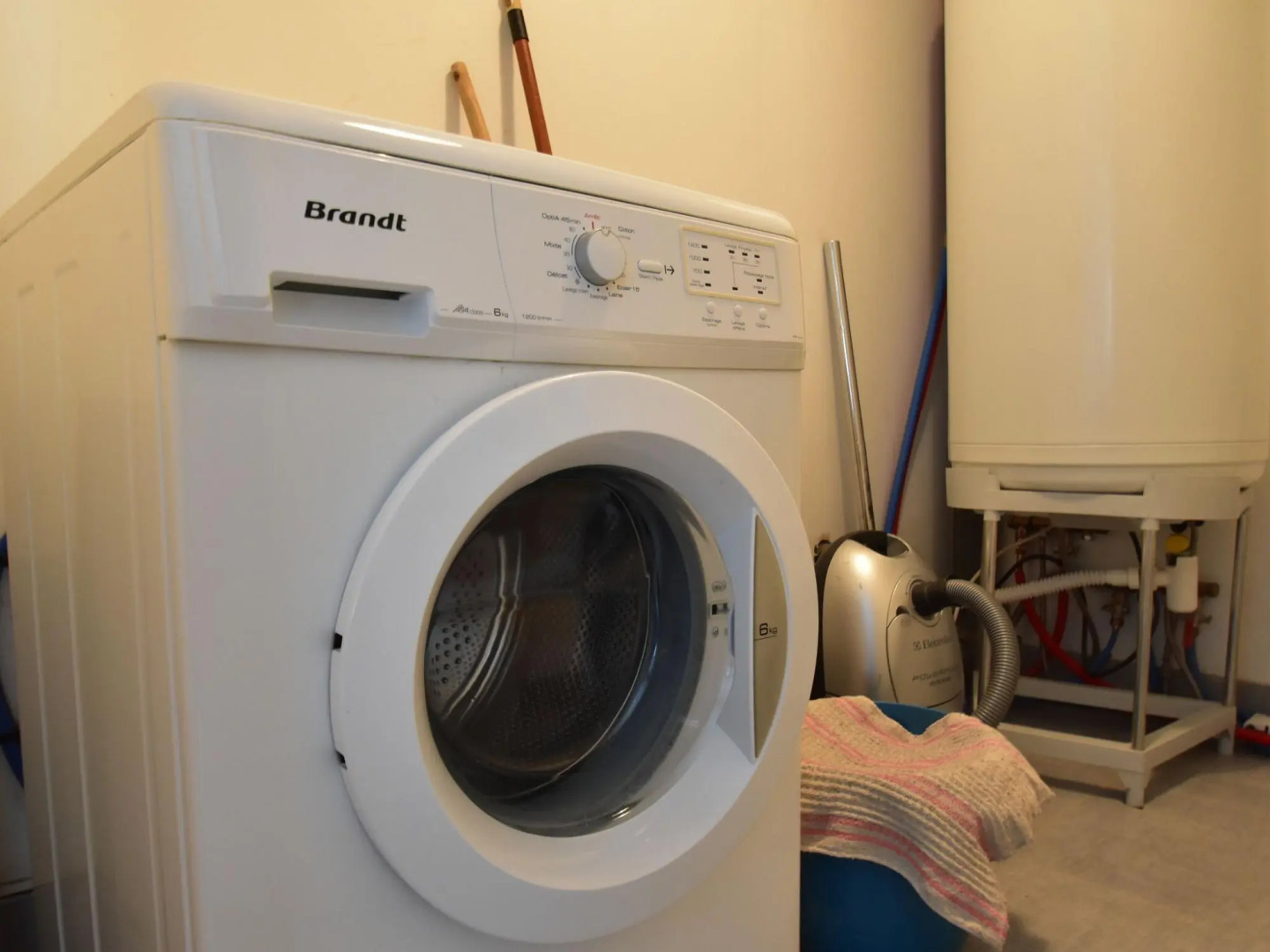 Spacious Cottage With Private Garden in Normandy