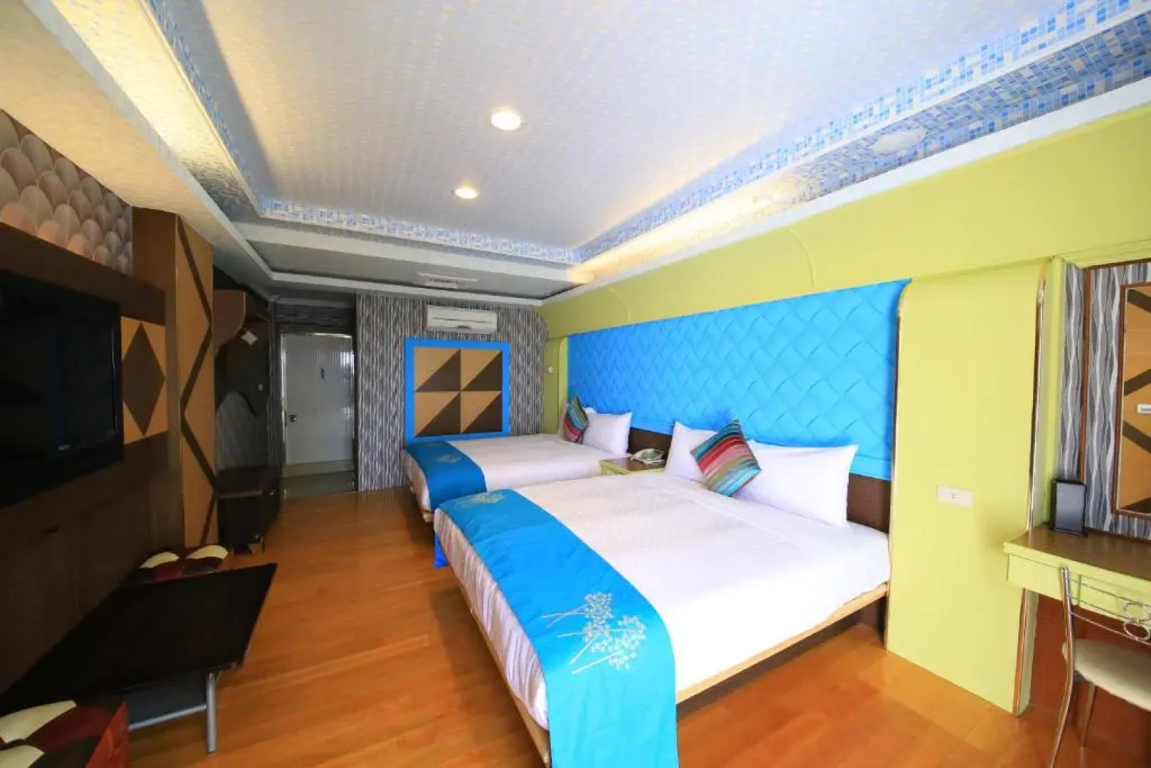 Golden Coast 36 - Sea View B&B