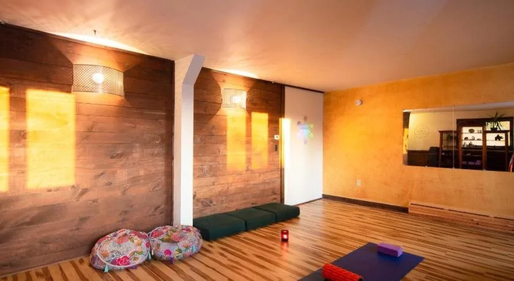 Lotus Mountain Retreat