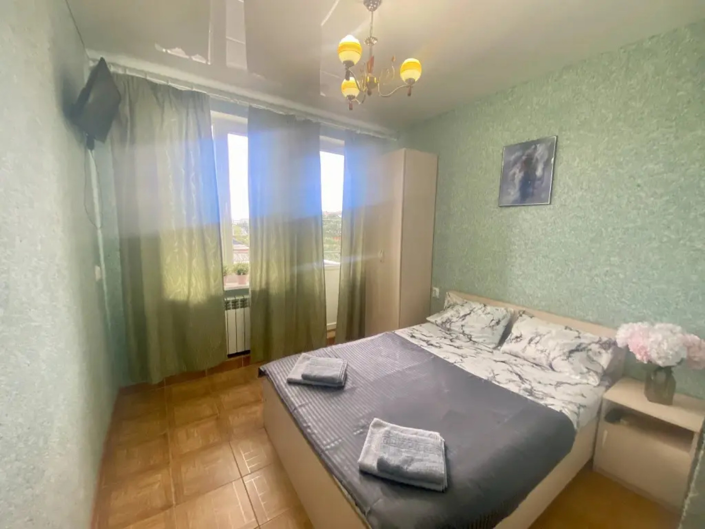 Guest House on Krasnykh Partizan Street