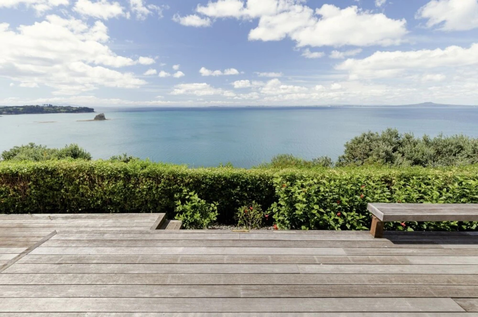 Coastal Home with Admire Lovely Sea View