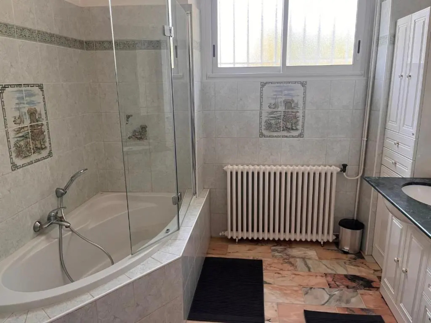 Domaine clos et arboré de 3 ha avec deux maisons