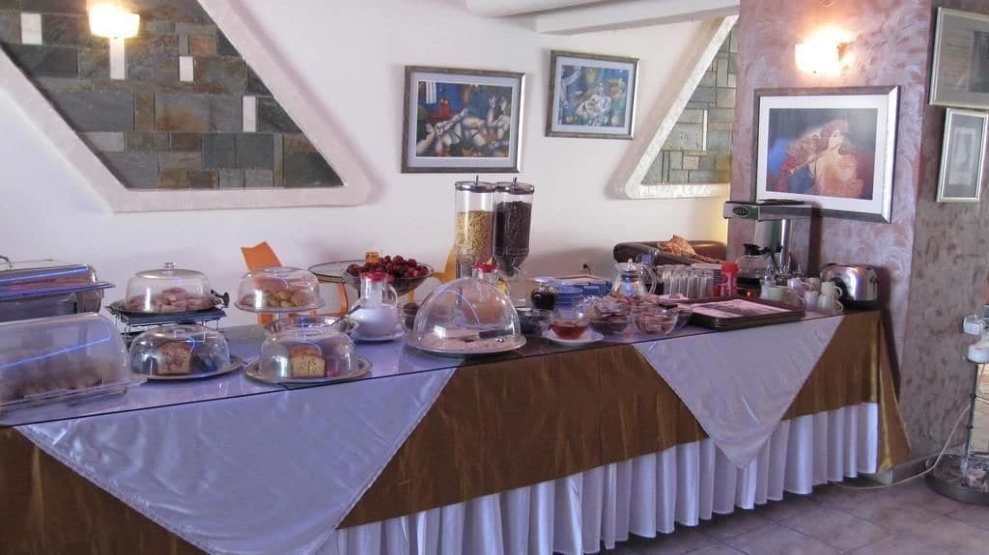 Mistral Apartments Aegina