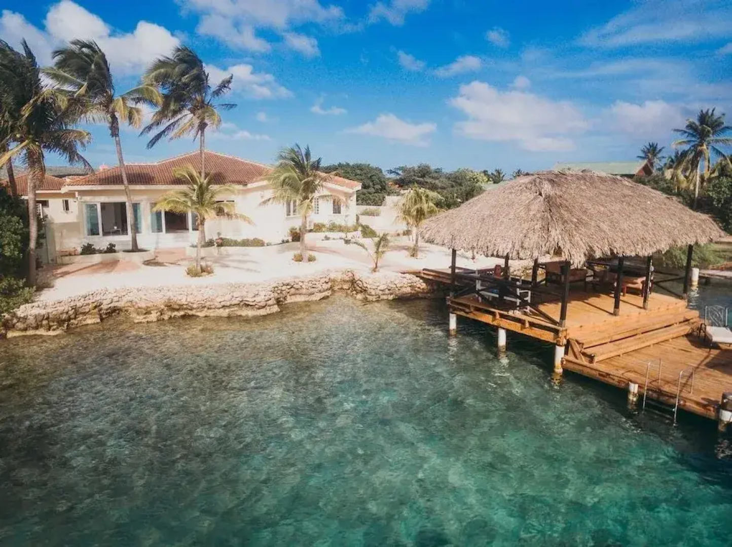 Private Beach Ocean Front Boat Dock Tiki Bar