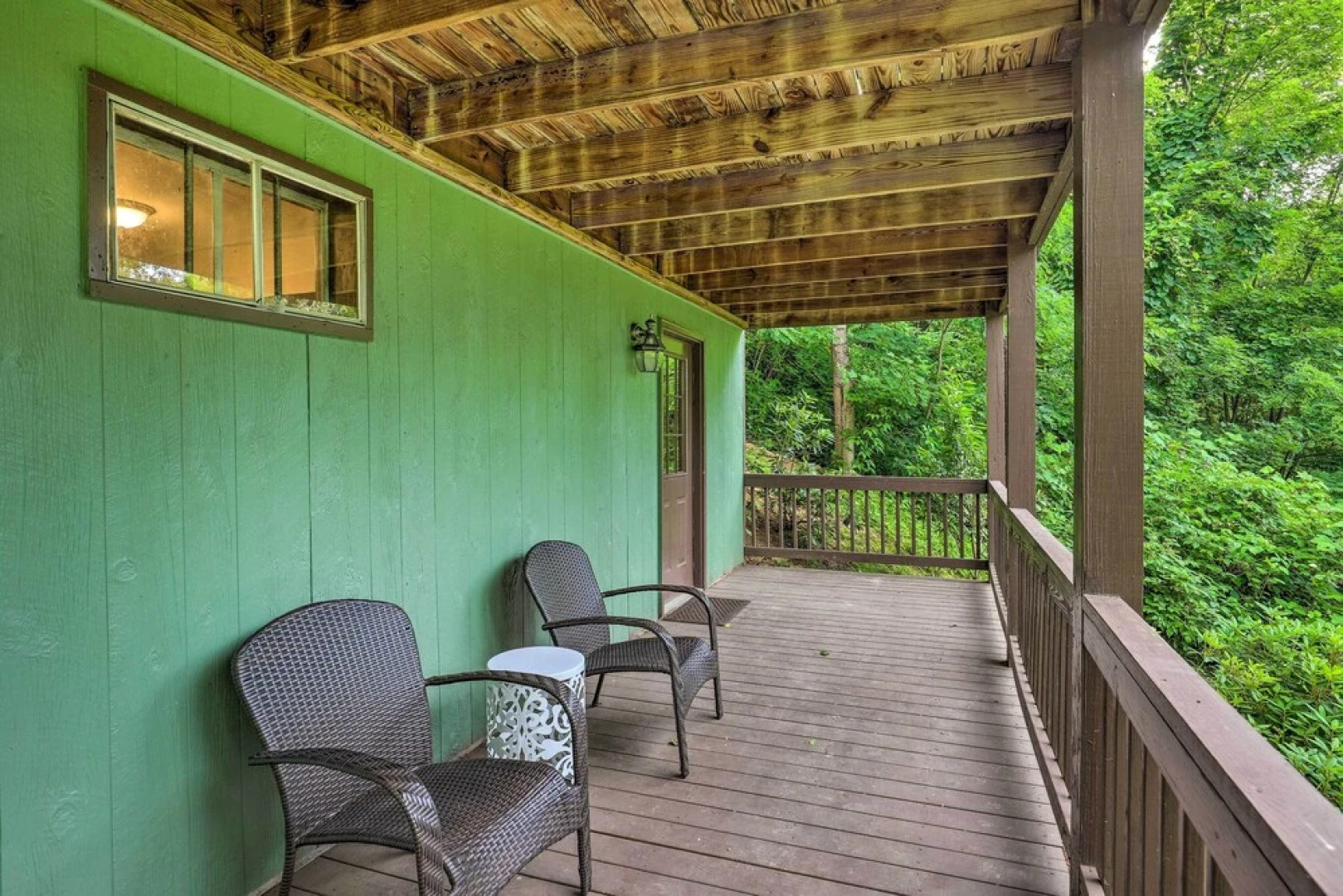 'serenity' Waynesville Home w/ Deck & Fire Pit!