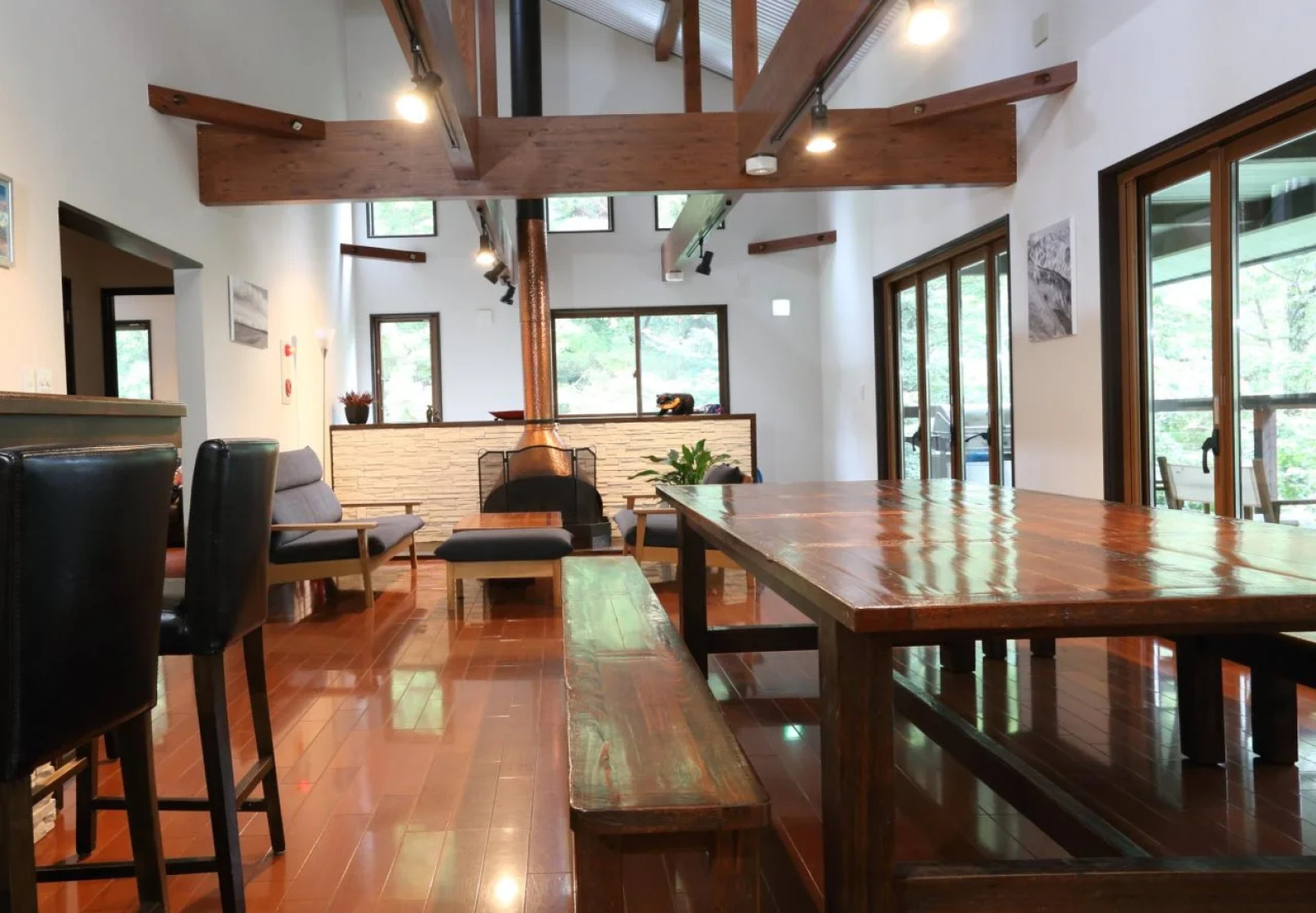 Bears Den Mountain Lodge