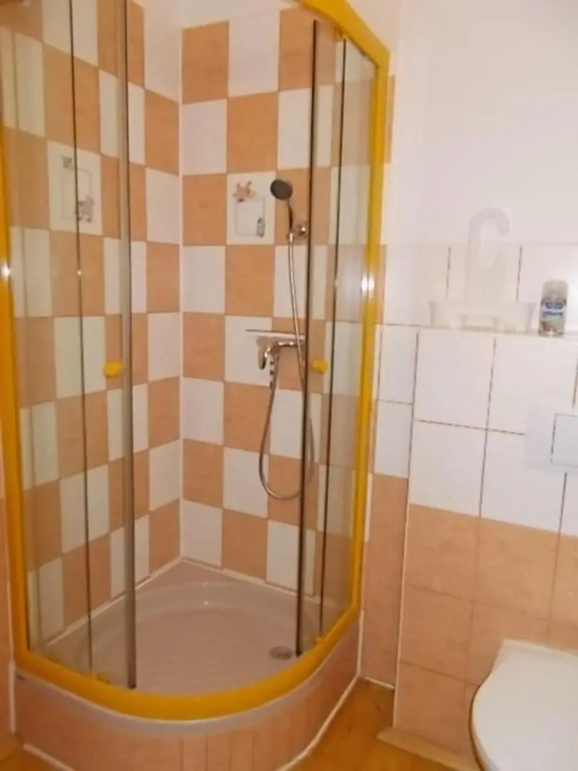 U Dvou lipek pod Broumovskými stěnami