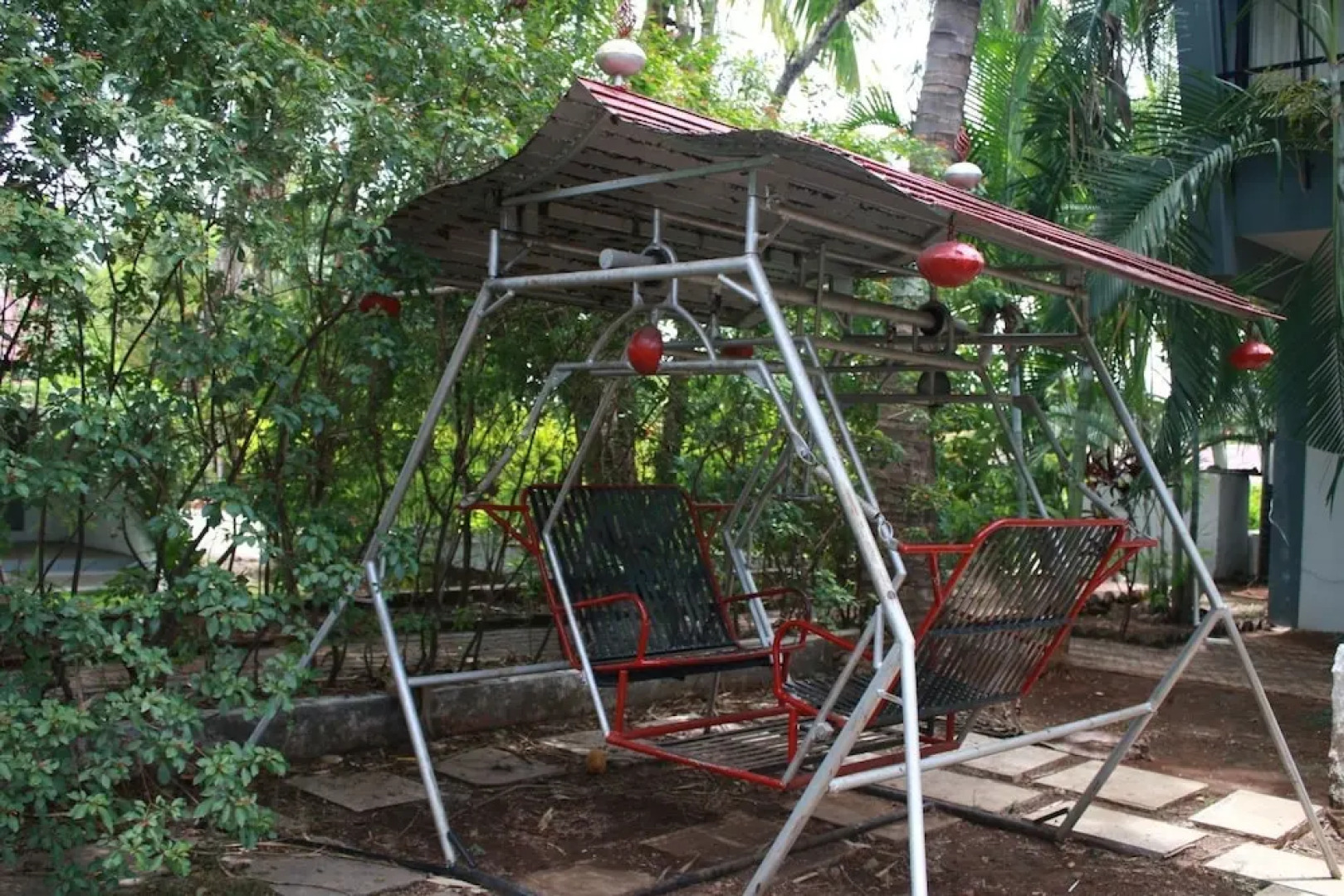 V Resorts Anandvan Wai