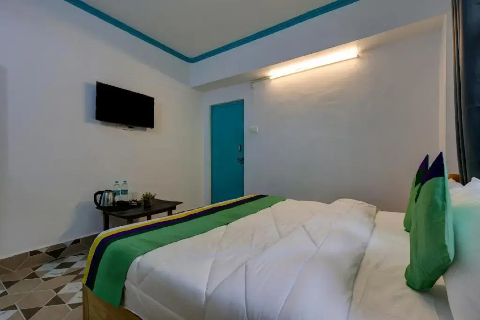 Treebo Trend Kasar Inn With Mountain View