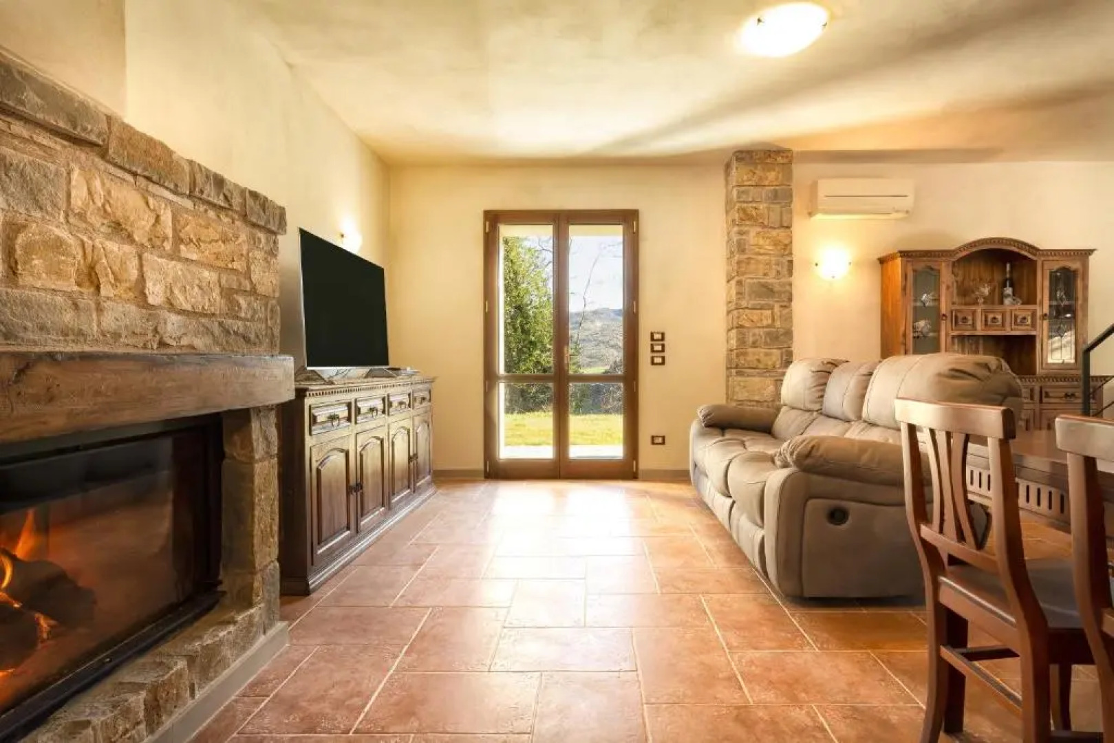 Villa Viktoria & Andras