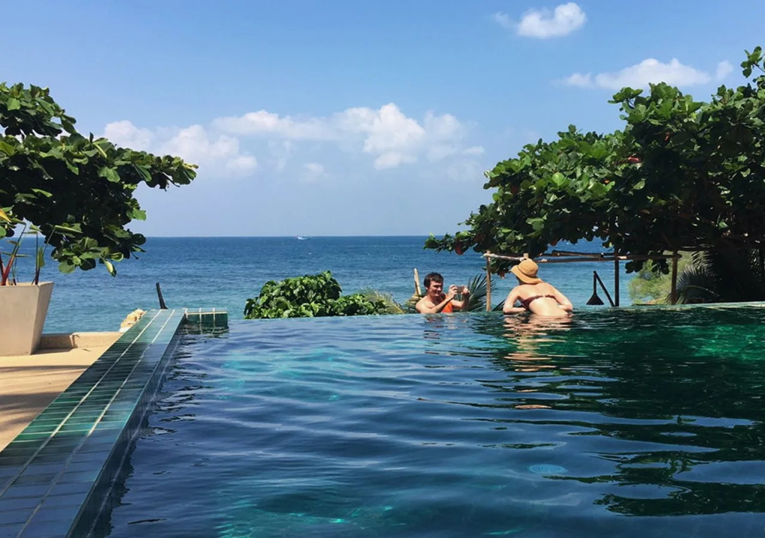 West Coast Beach Resort Koh Phangan